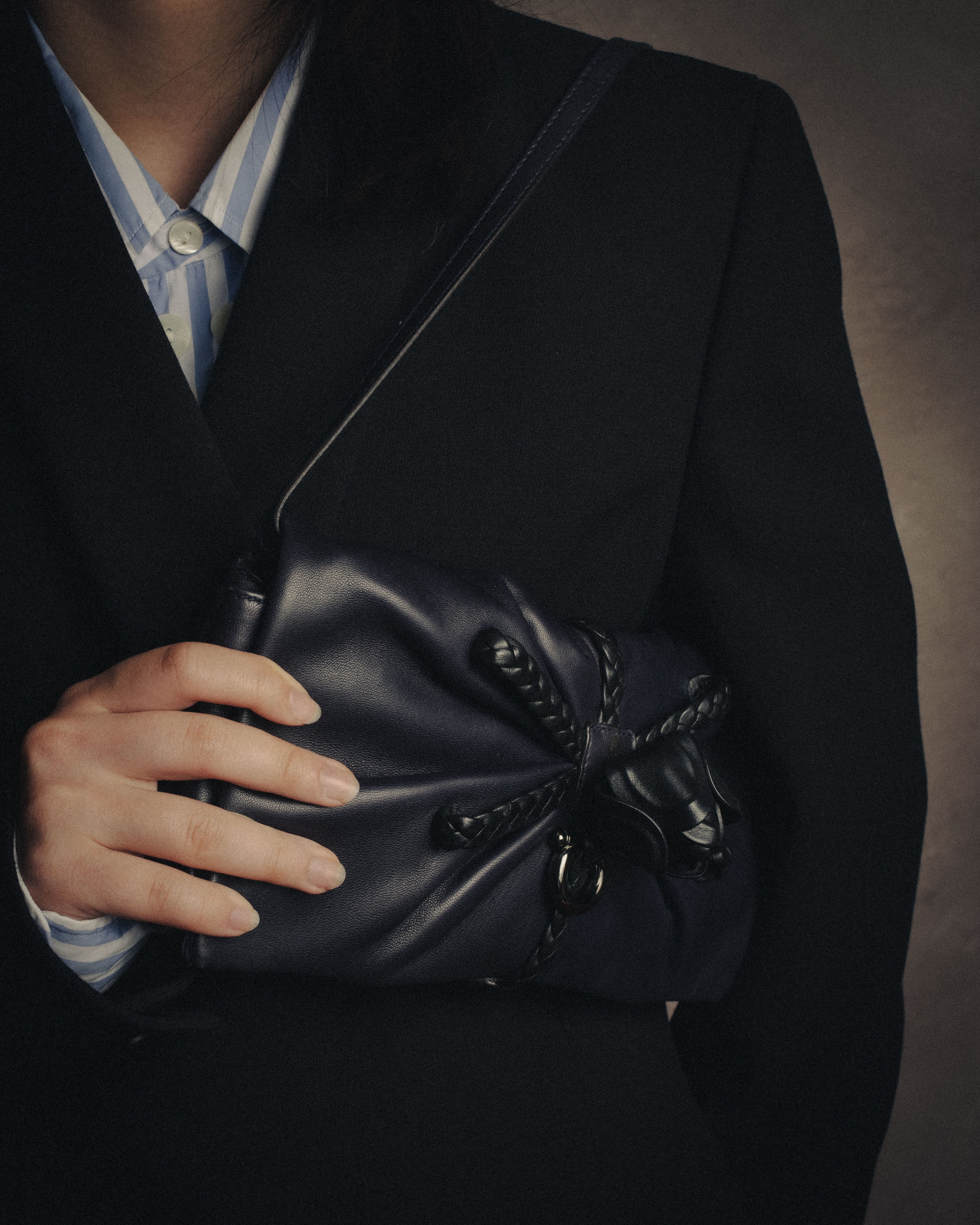 -SPECIAL- “Salvatore Ferragamo” 2010’s Floral leather draped shoulder bag