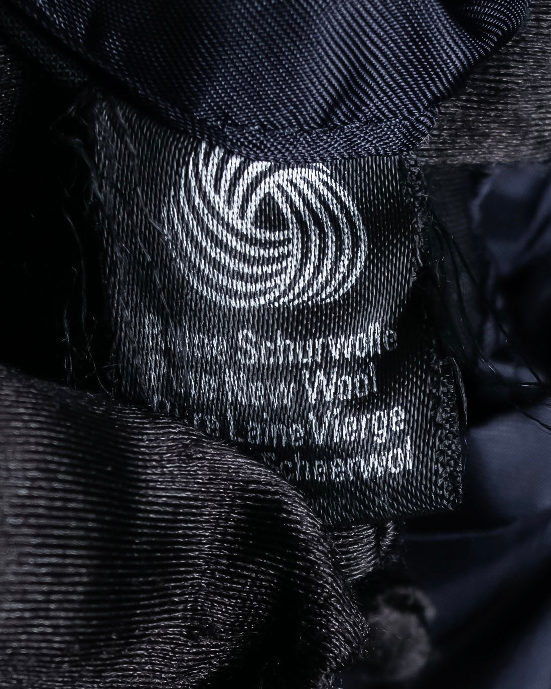 "BALENCIAGA" Peak lapel double-breasted chester coat