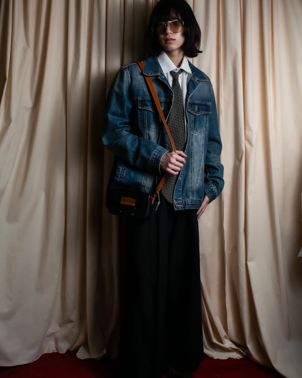 "GIORGIO ARMANI" Charcoal gray geometric pattern necktie