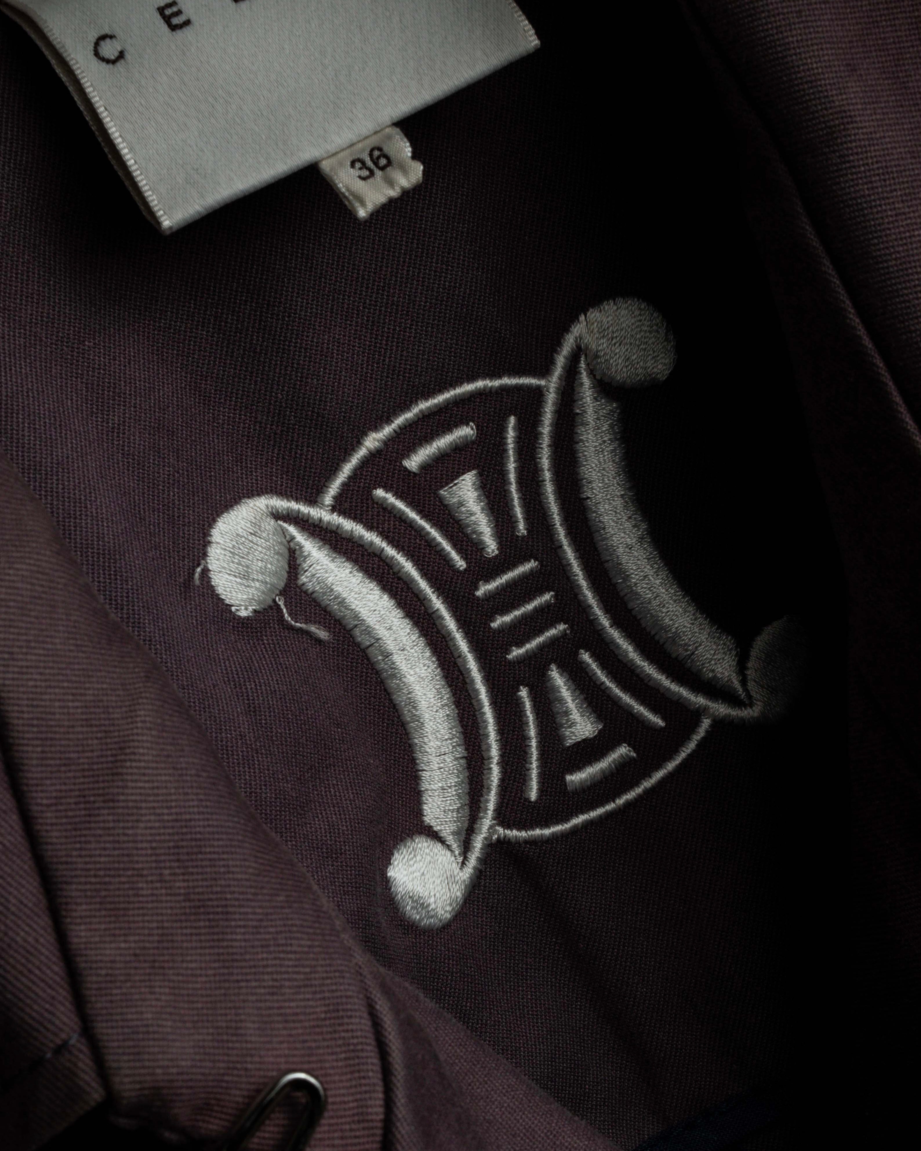 "CELINE" Triomphe button design in plum brown color
 trench coat