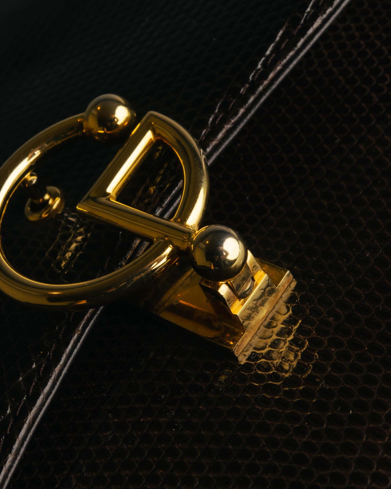 -SPECIAL- “GUCCI” 70’s-80’s lizard embossed flap shoulder bag
