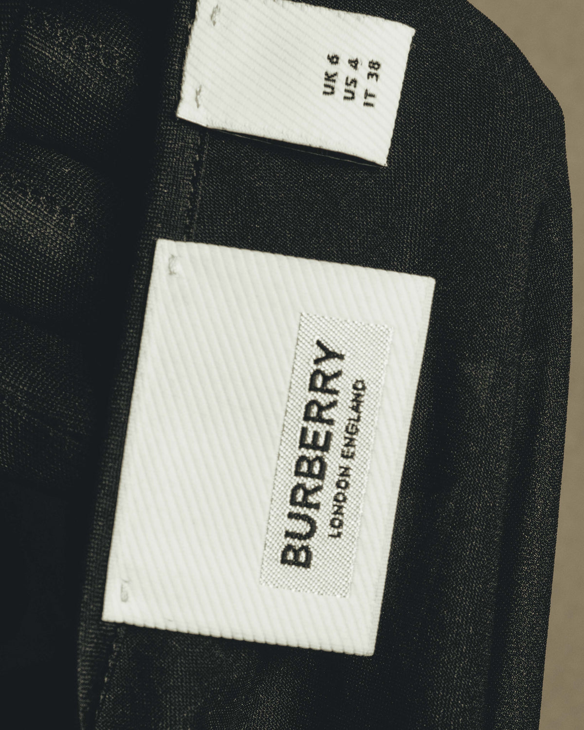 "BURBERRY" 2010's-20's Pleated silk midi dress