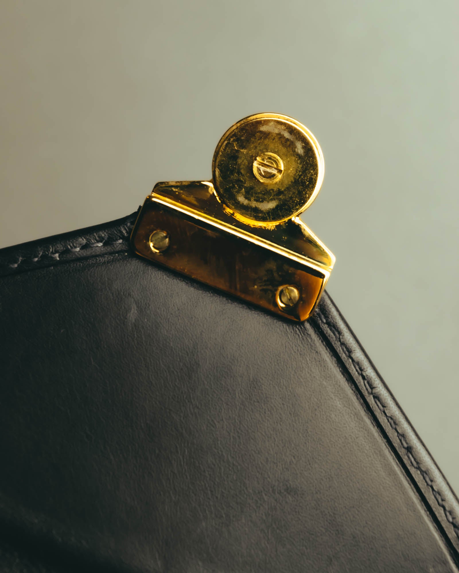 "Salvatore Ferragamo" 80's-90's Classic calf leather wallet