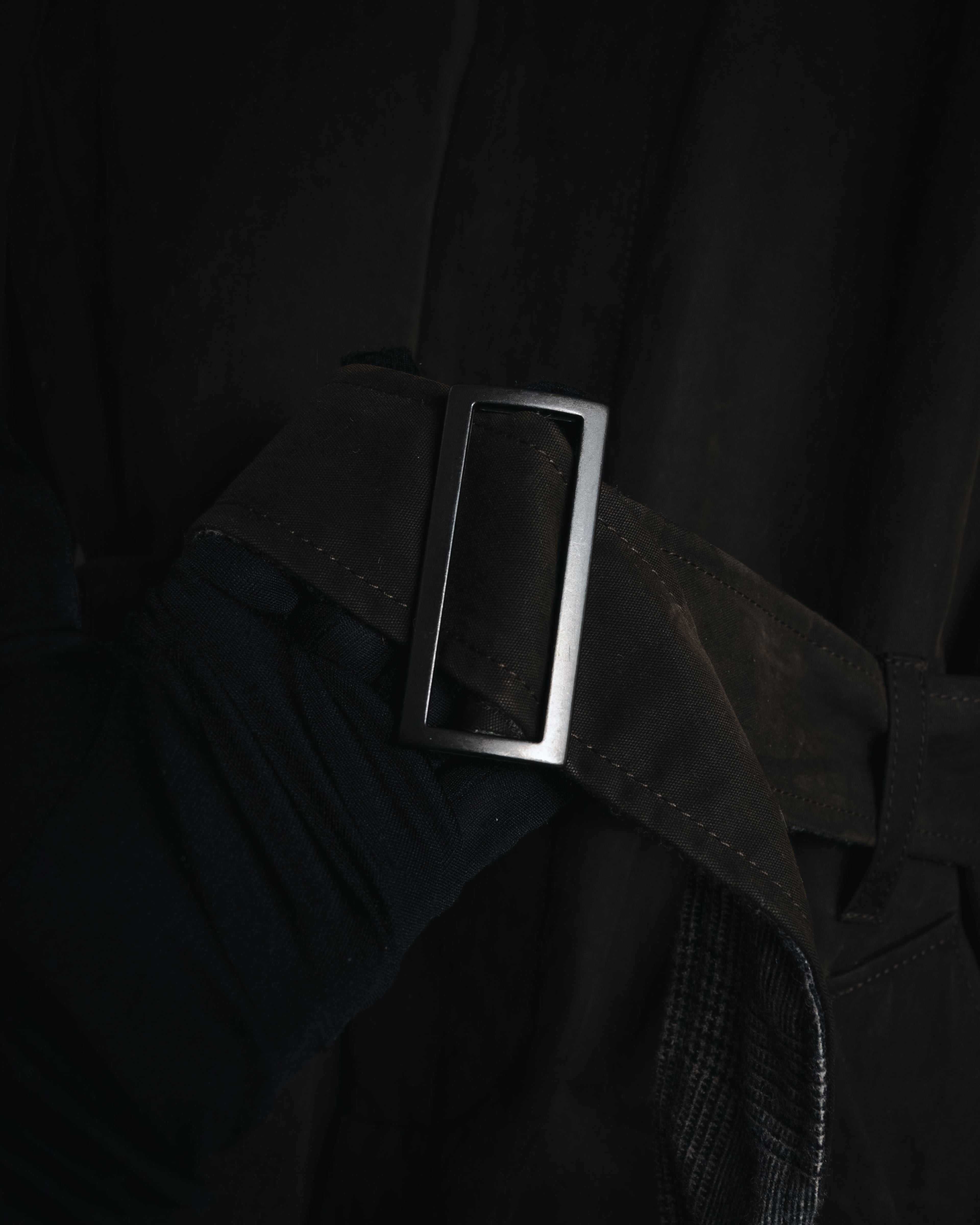 "DOLCE & GABBANA" 00’s resin coated patch detail belted coat