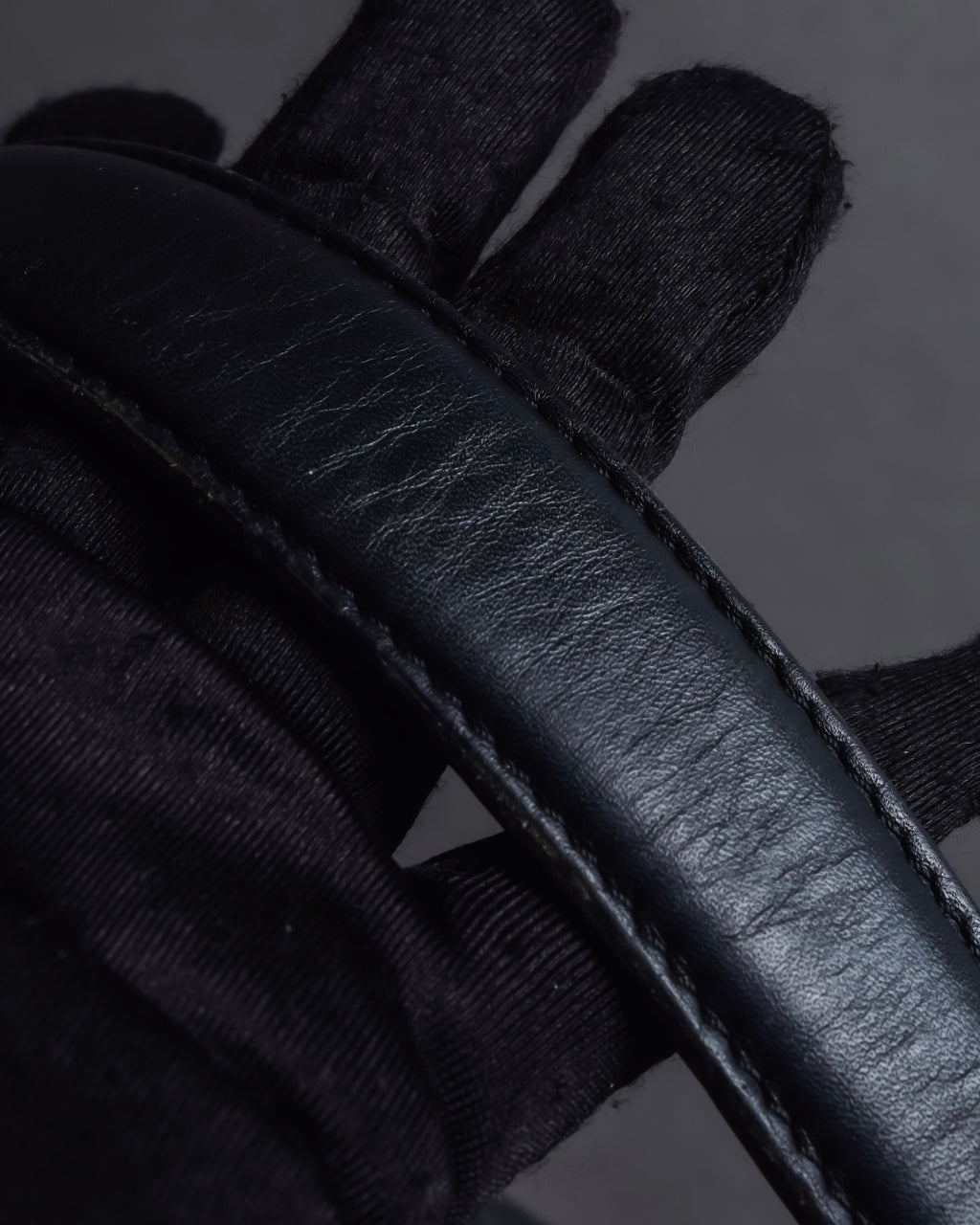 "Christian Dior" Vintage logo design leather hand bag