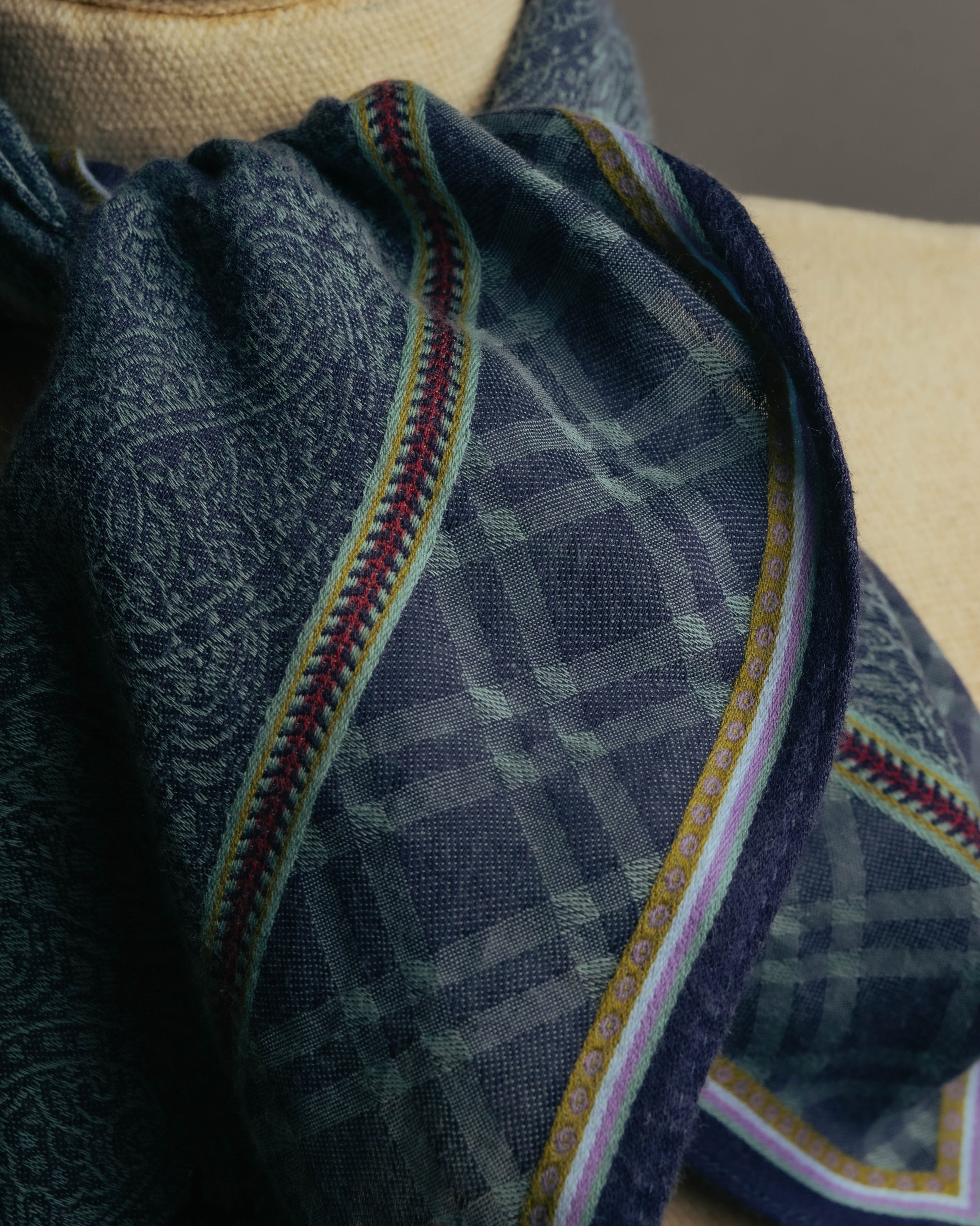"Yves Saint Laurent" Paisley patterned scarf