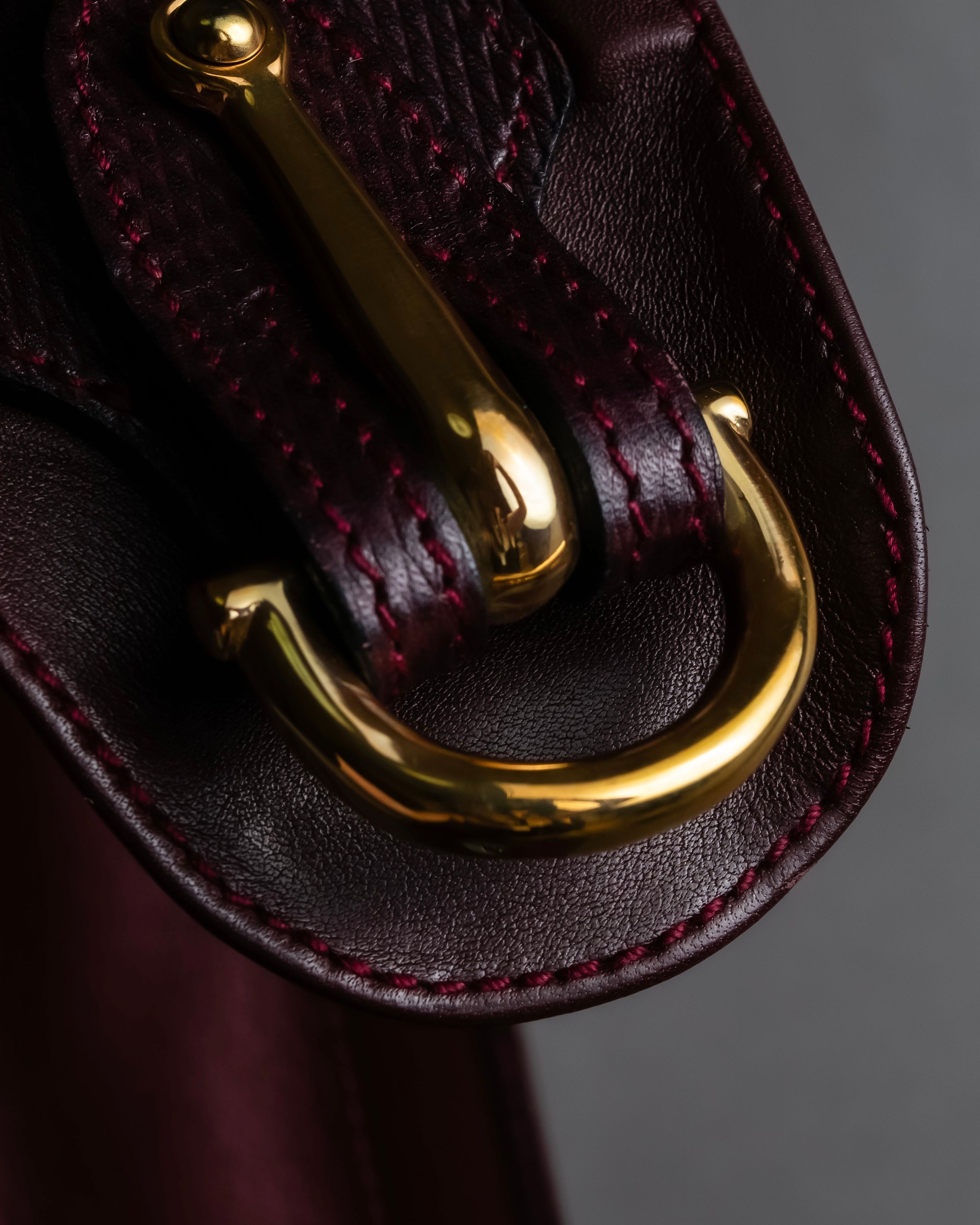 "GUCCI" Equus-derived bordeaux leather belt