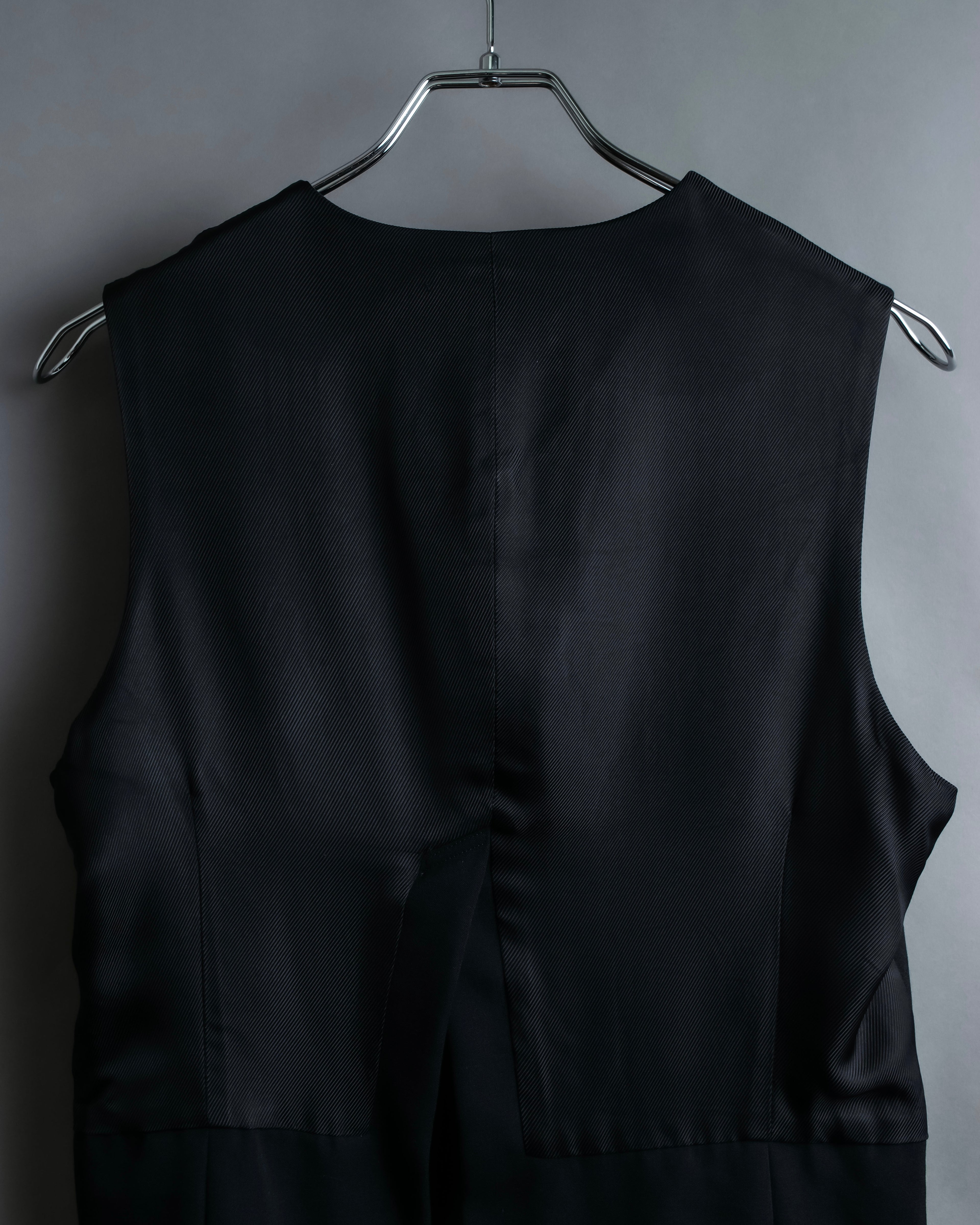 “Y‘s” Tail coat detailed vest