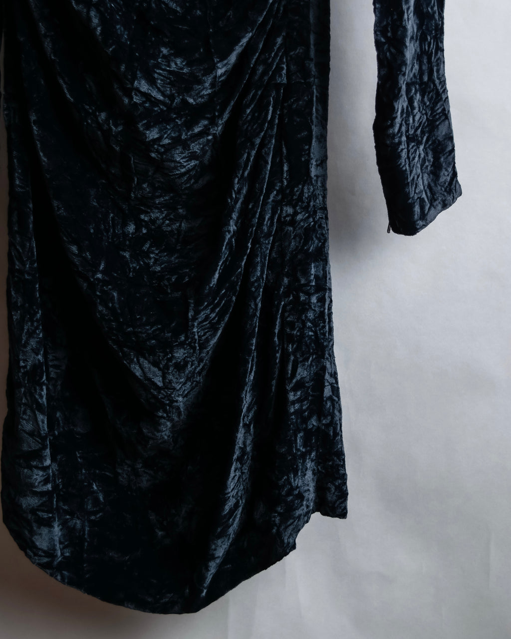 "Yves Saint Laurent Rive Gauche"
Draped neckline crushed velour dress