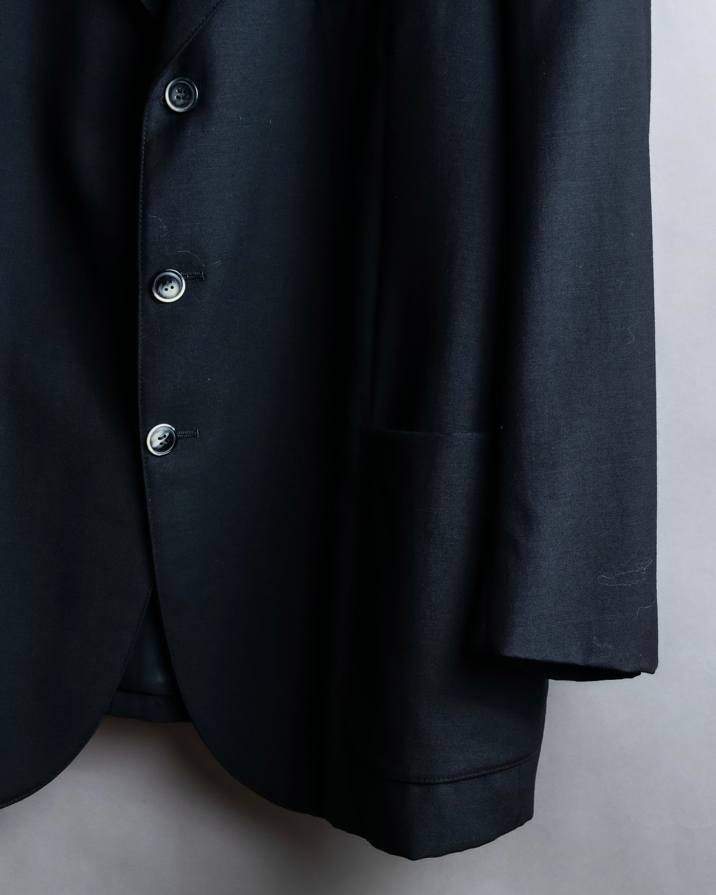 "ISSIMO" Oversized marble button design wool tailored jacket