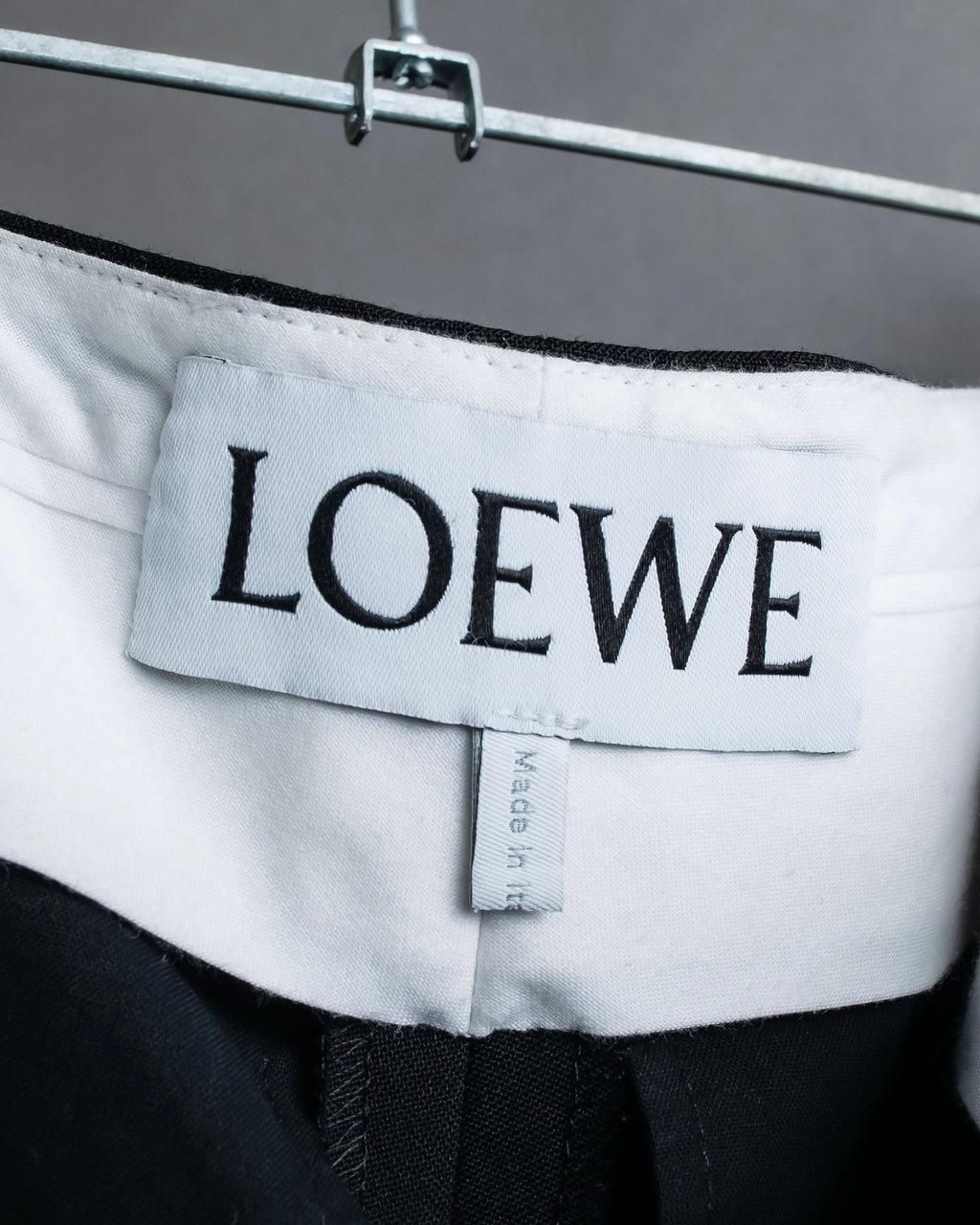 "LOEWE" Deep pleat tapered draped slacks