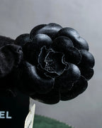 "CHANEL" Deep black camellia brooch