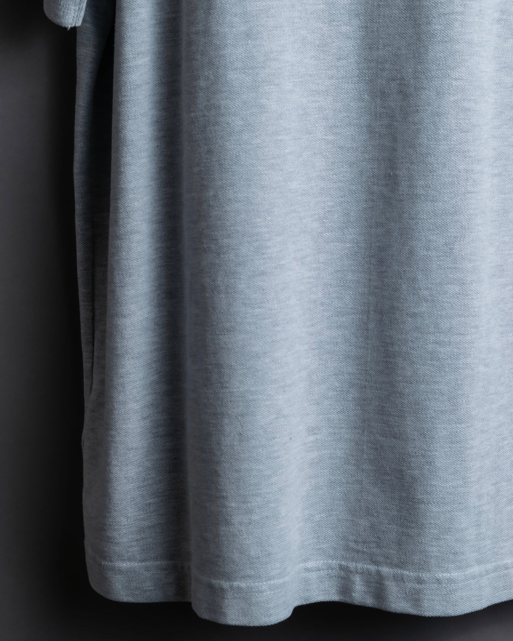 "BURBERRY" Knight logo engraved metal button polo shirt