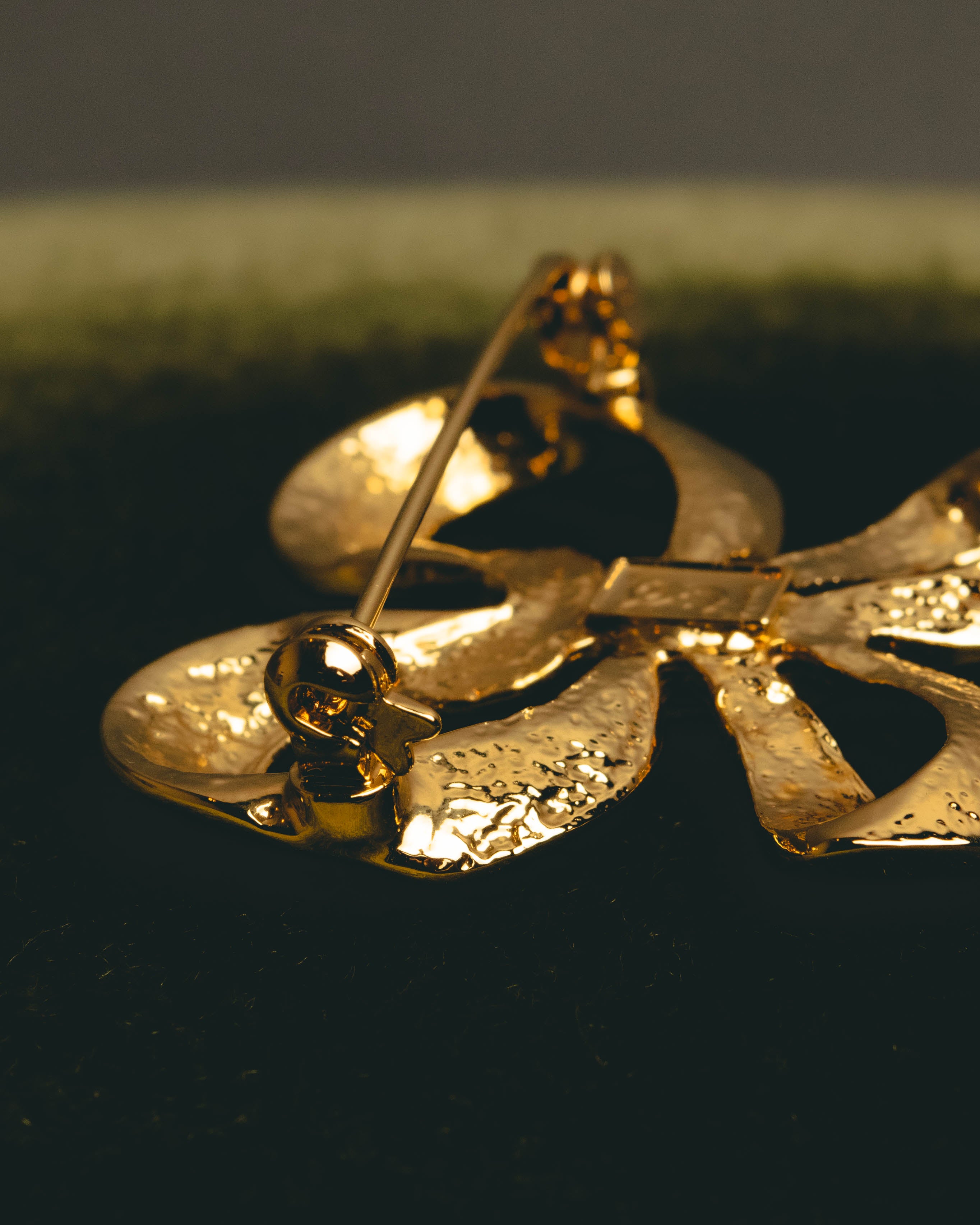 "Yves Saint Laurent" Sculptural gold bow brooch