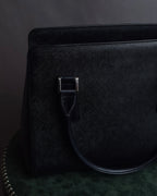 "BURBERRY" Trapezoidal embossed leather one-handle bag
