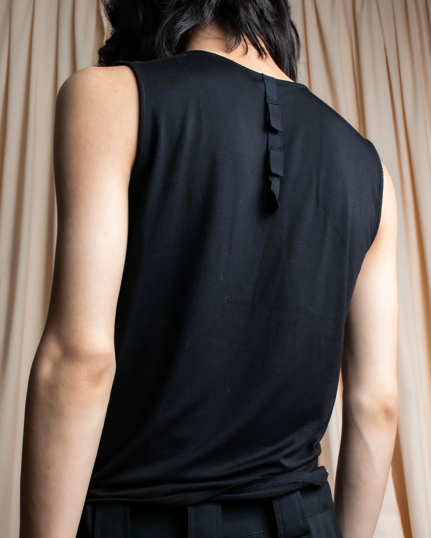 "LANVIN" Different sequin designs sleeveless pullover