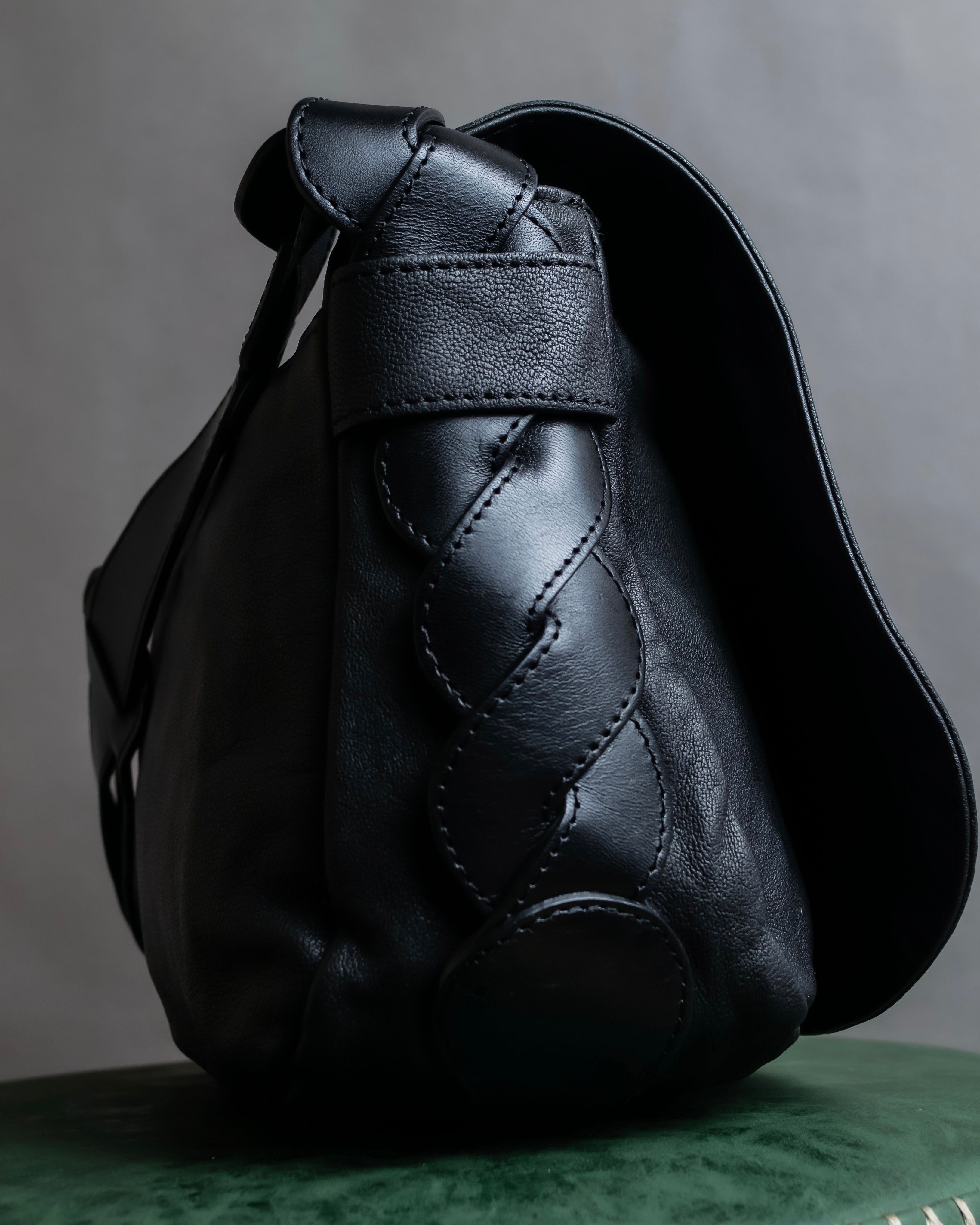 "SEE BY CHLOE" Braided shoulder design leather bag