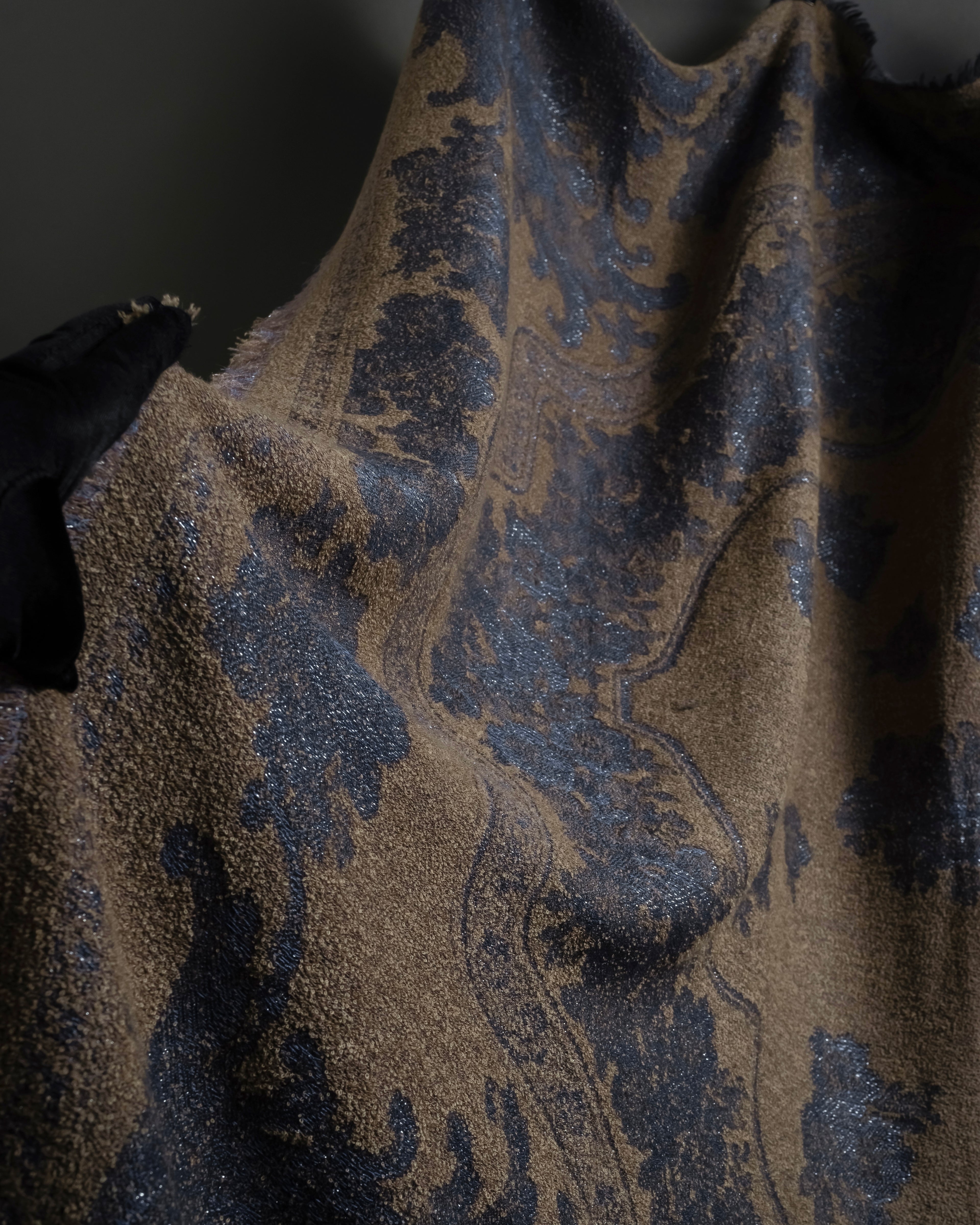 "BALENCIAGA" Large size lame jacquard weave stole