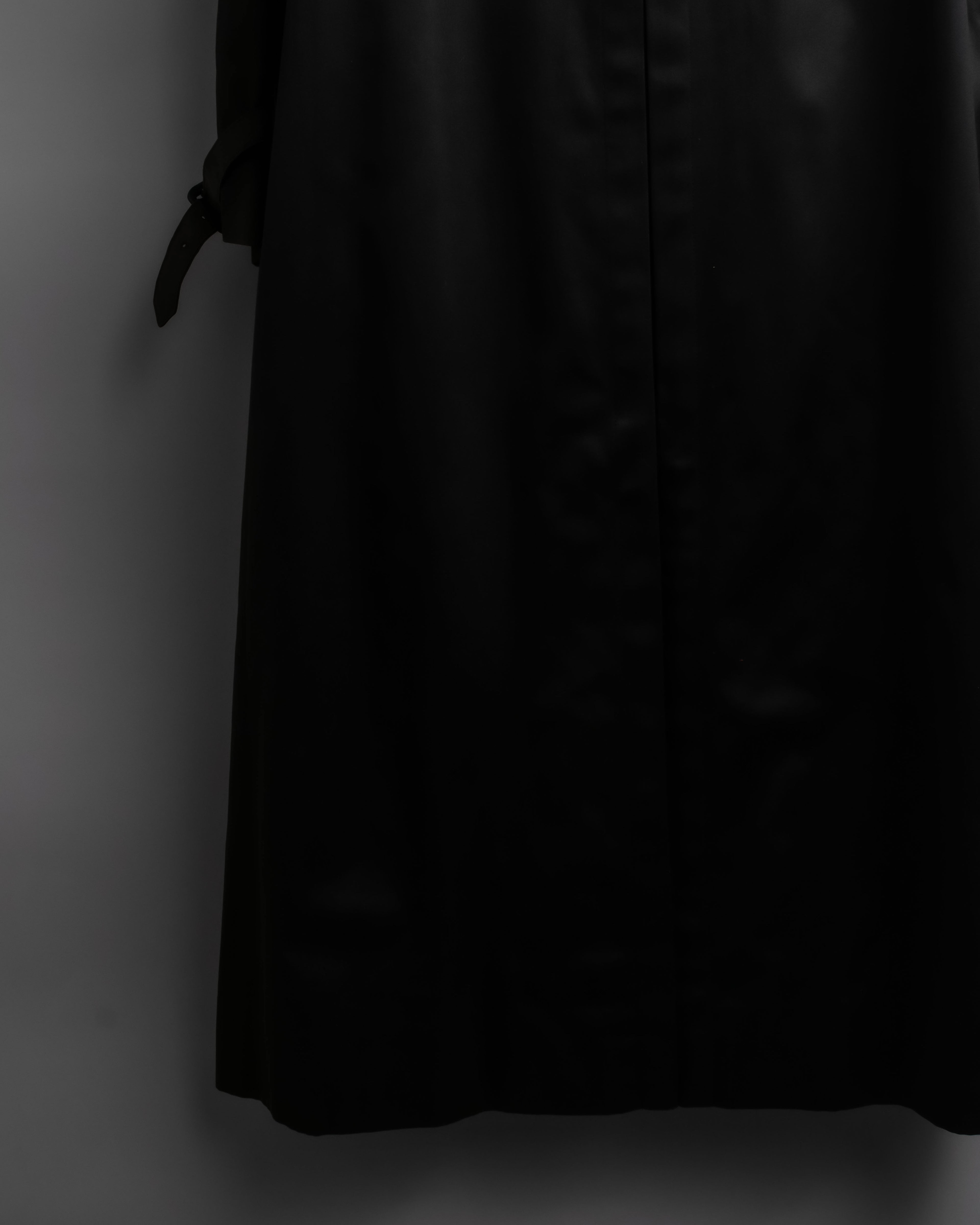 "BURBERRYS" Traditional detail double-breasted stand color trench coat