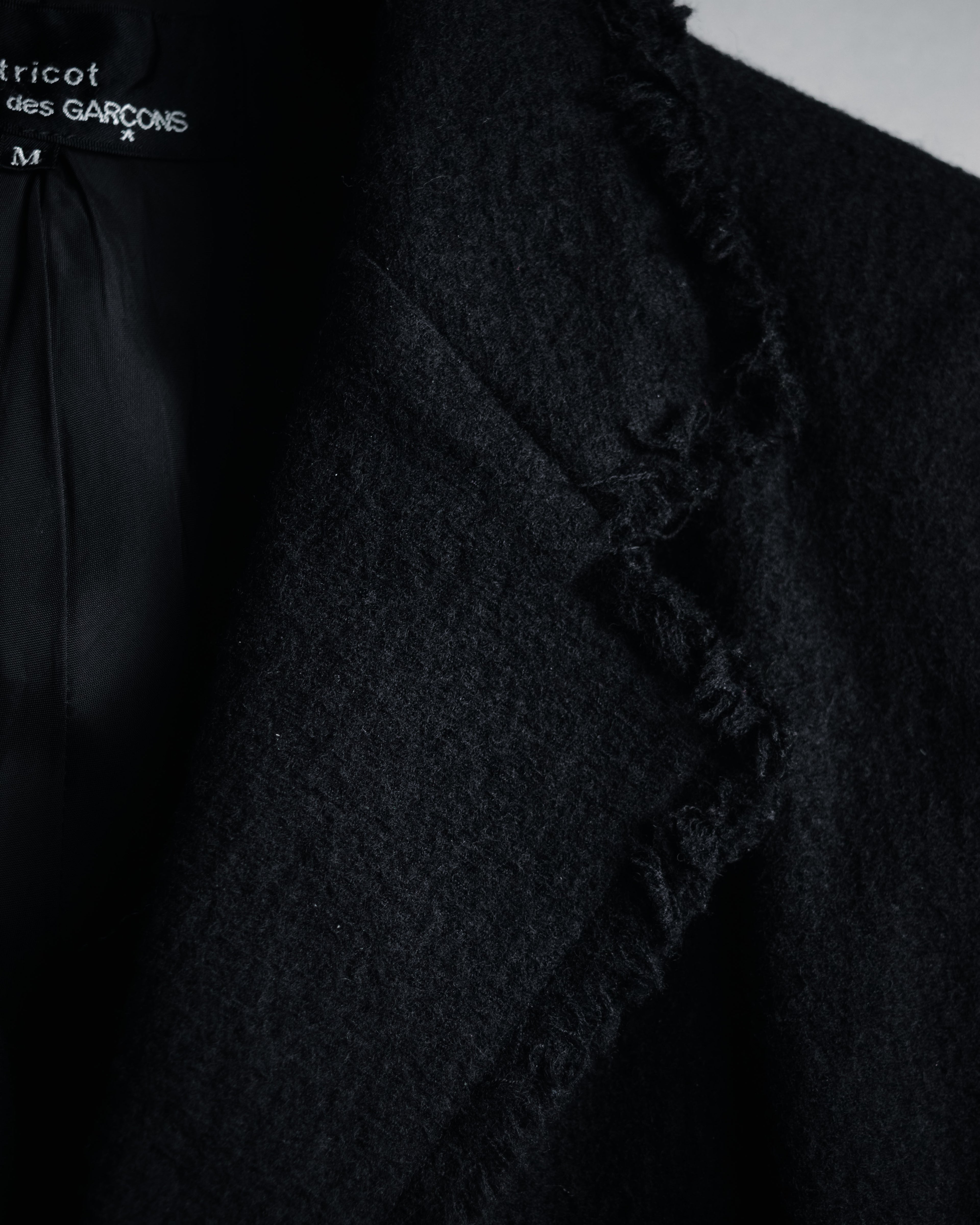 –SPECIAL– "tricot COMME des GARÇONS" 2004AW Fringed cut-off boiled wool tailored jacket