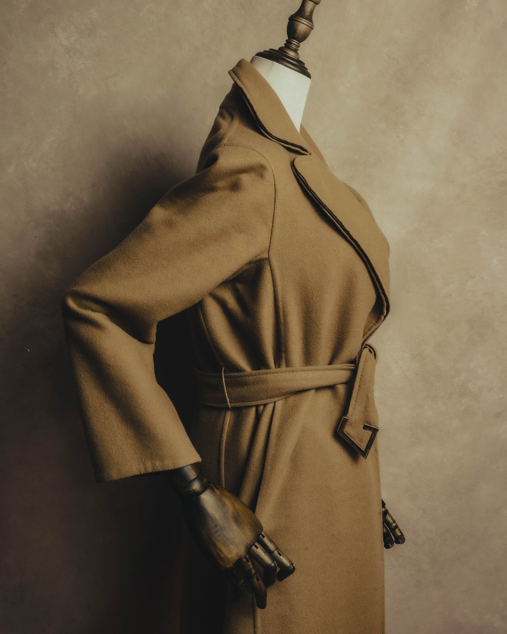 “GUCCI” 00’s-10’s Cashmere-blend leather-trimmed belted long coat