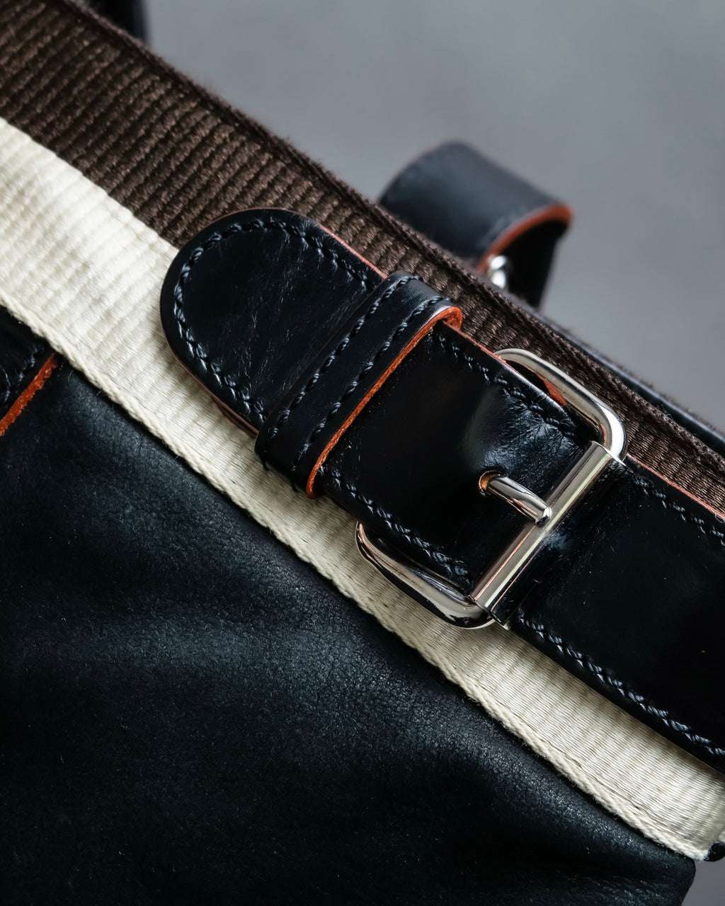 "LOEWE"　Belt design logo engraved tote bag