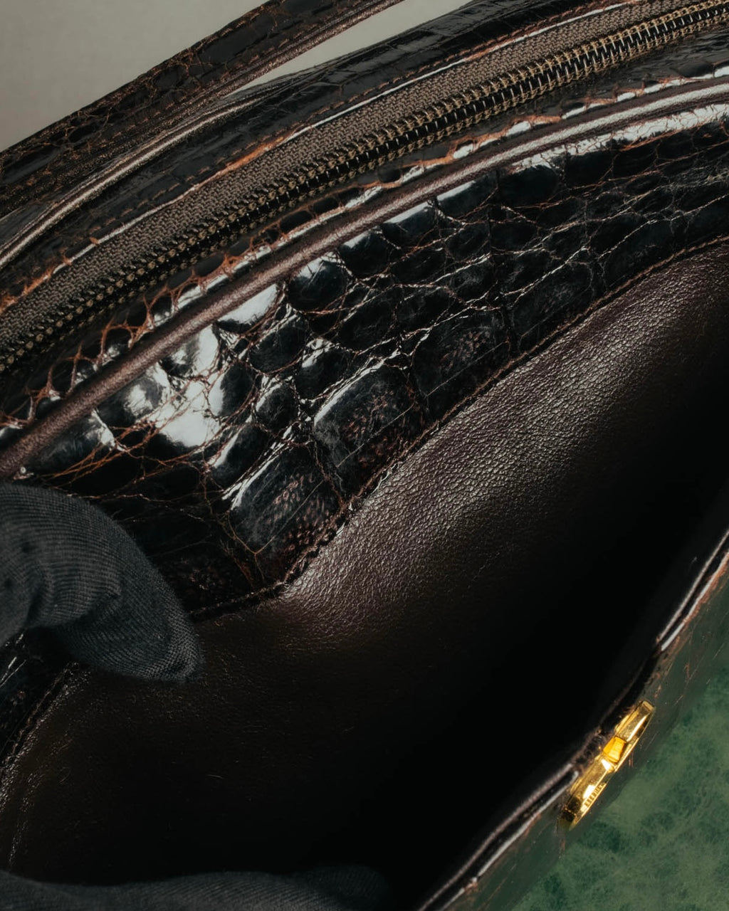 "valentino garavani" 70's-80's Vintage genuine crocodile leather shoulder bag