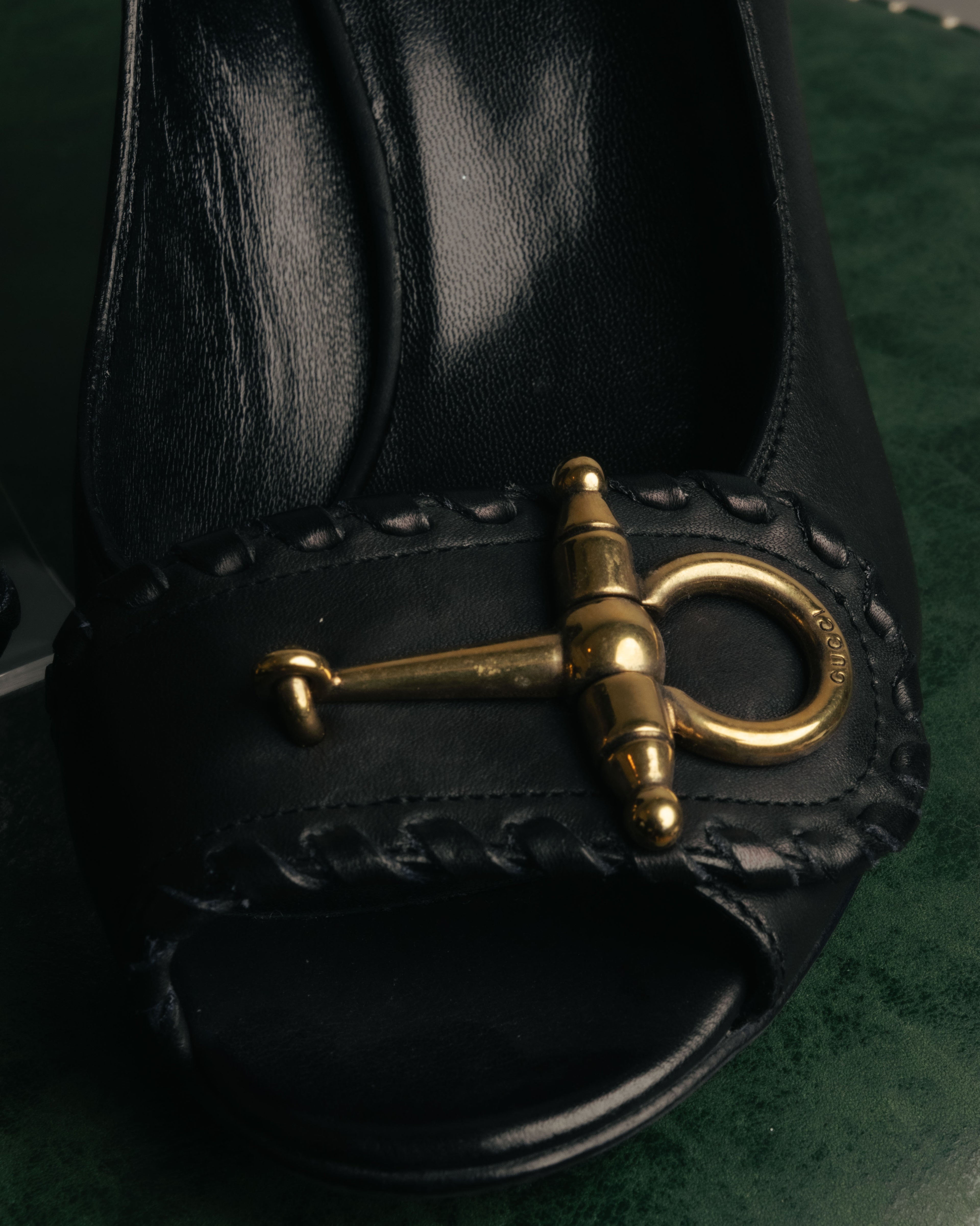 “GUCCI” 90’s-00’s Horsebit open toe pumps