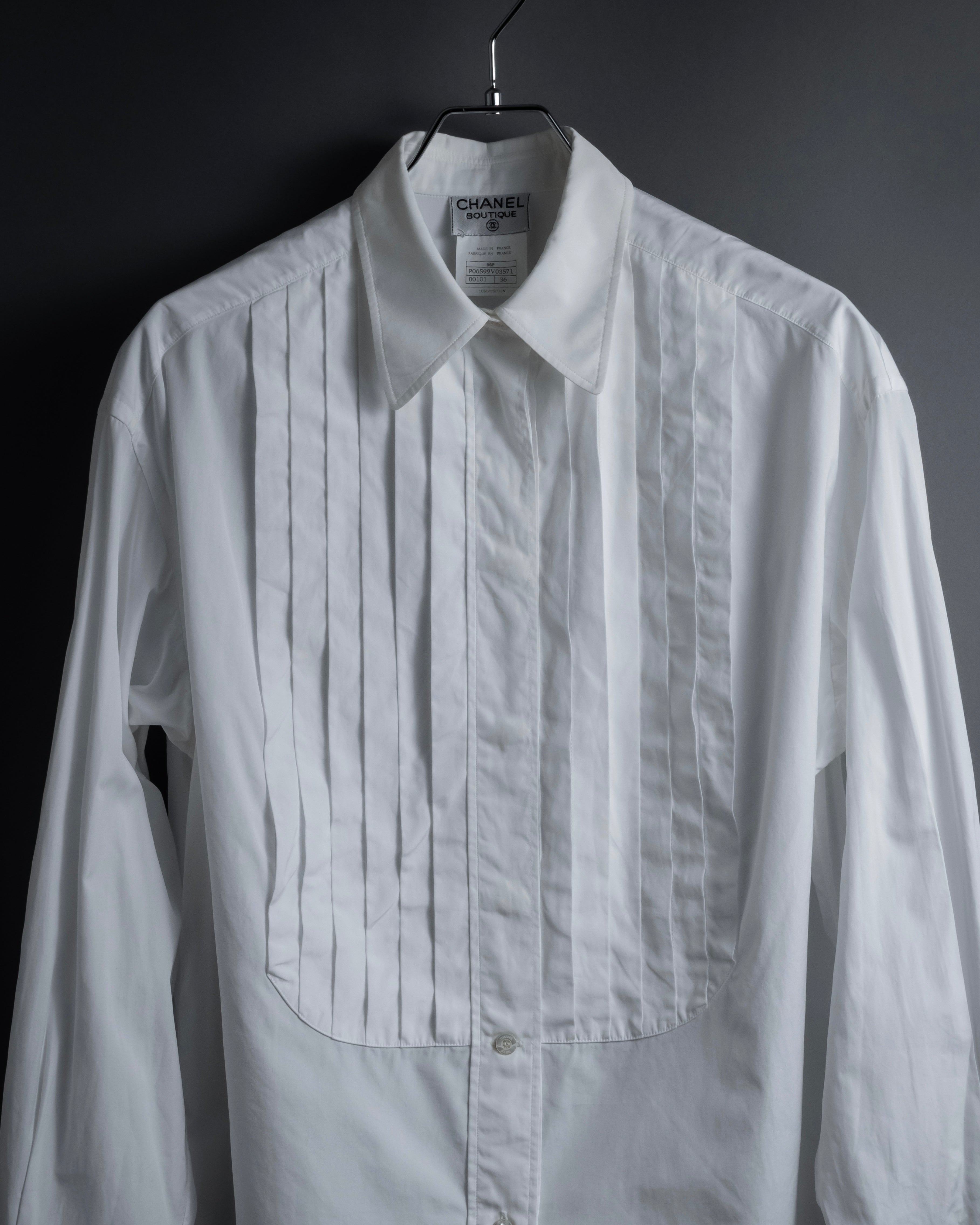 "CHANEL" 96's Spring collection tuck pleats shirt