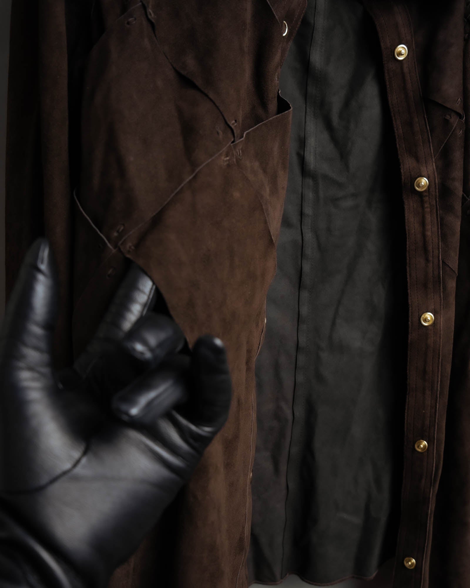 -SPECIAL- “BOTTEGA VENETA” 80’s-90’s Intrecciato suede leather shirt