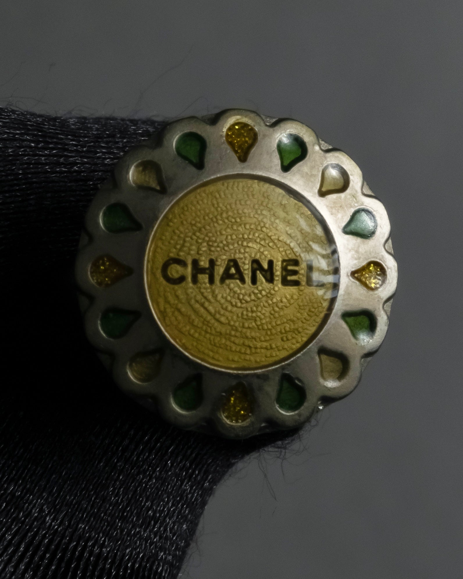 "CHANEL" 99AW Round top gorgeous design ring