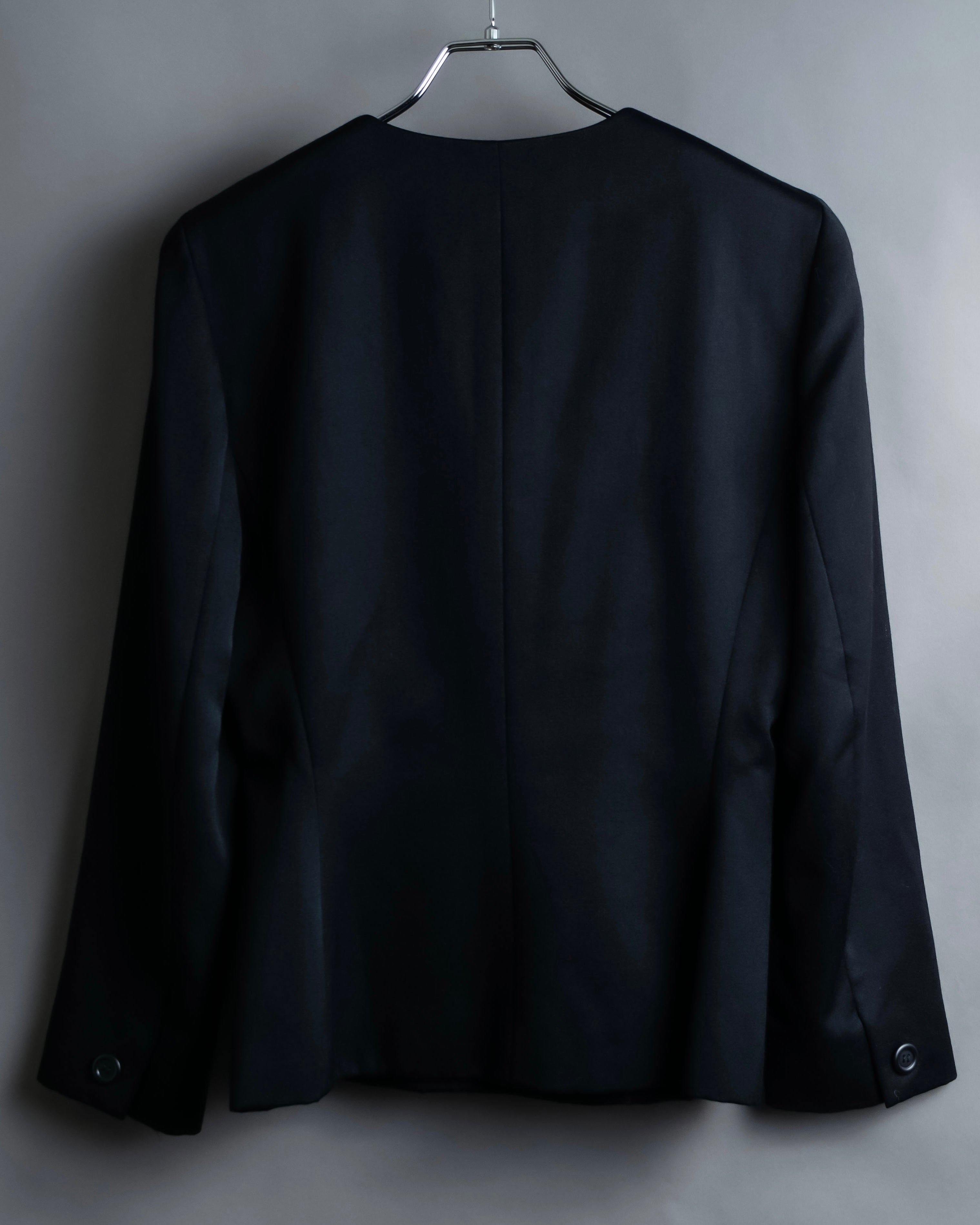 “Christian Dior” Beautiful shape no collar jacket