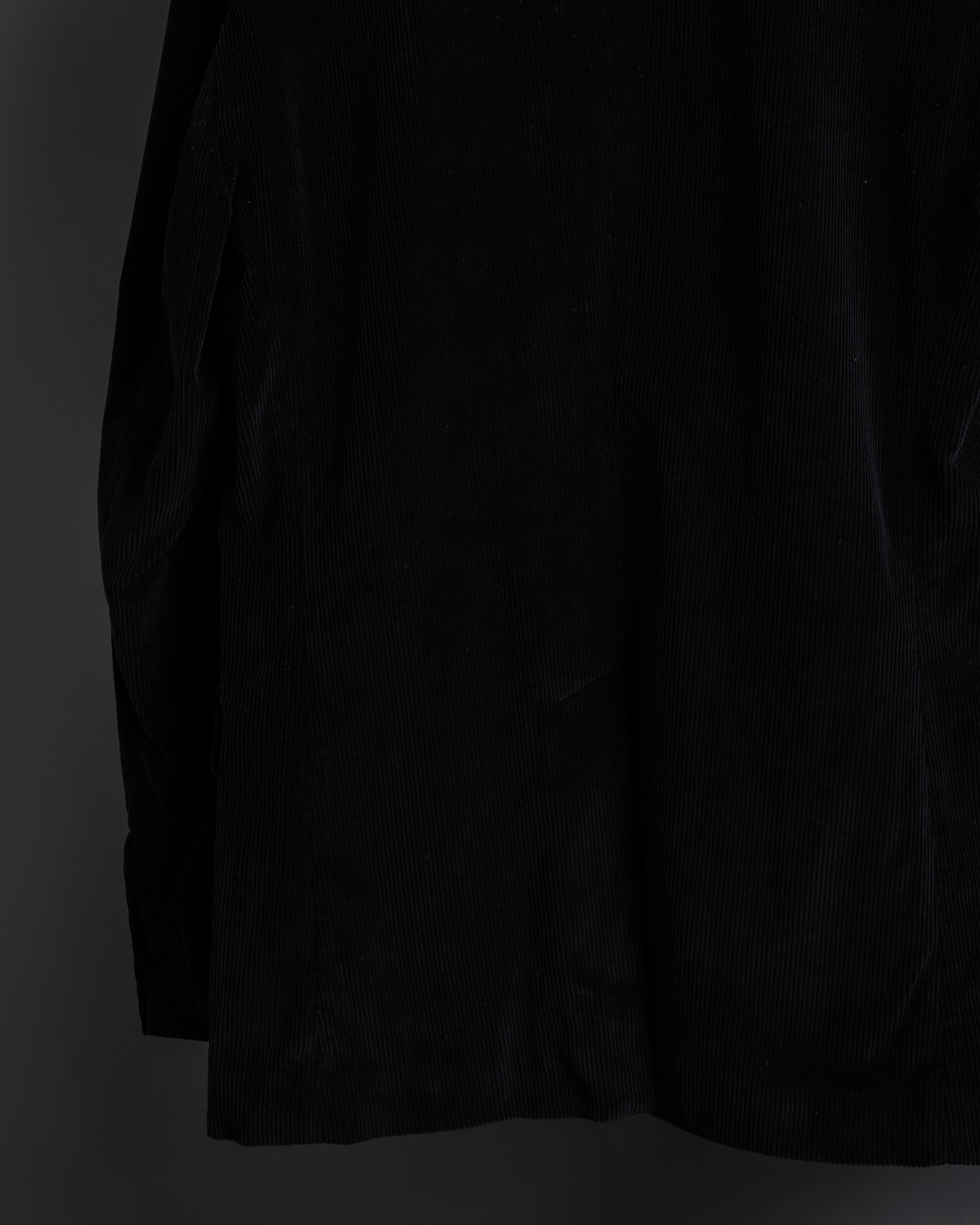 "dunhill" Classically tailored corduroy jacket