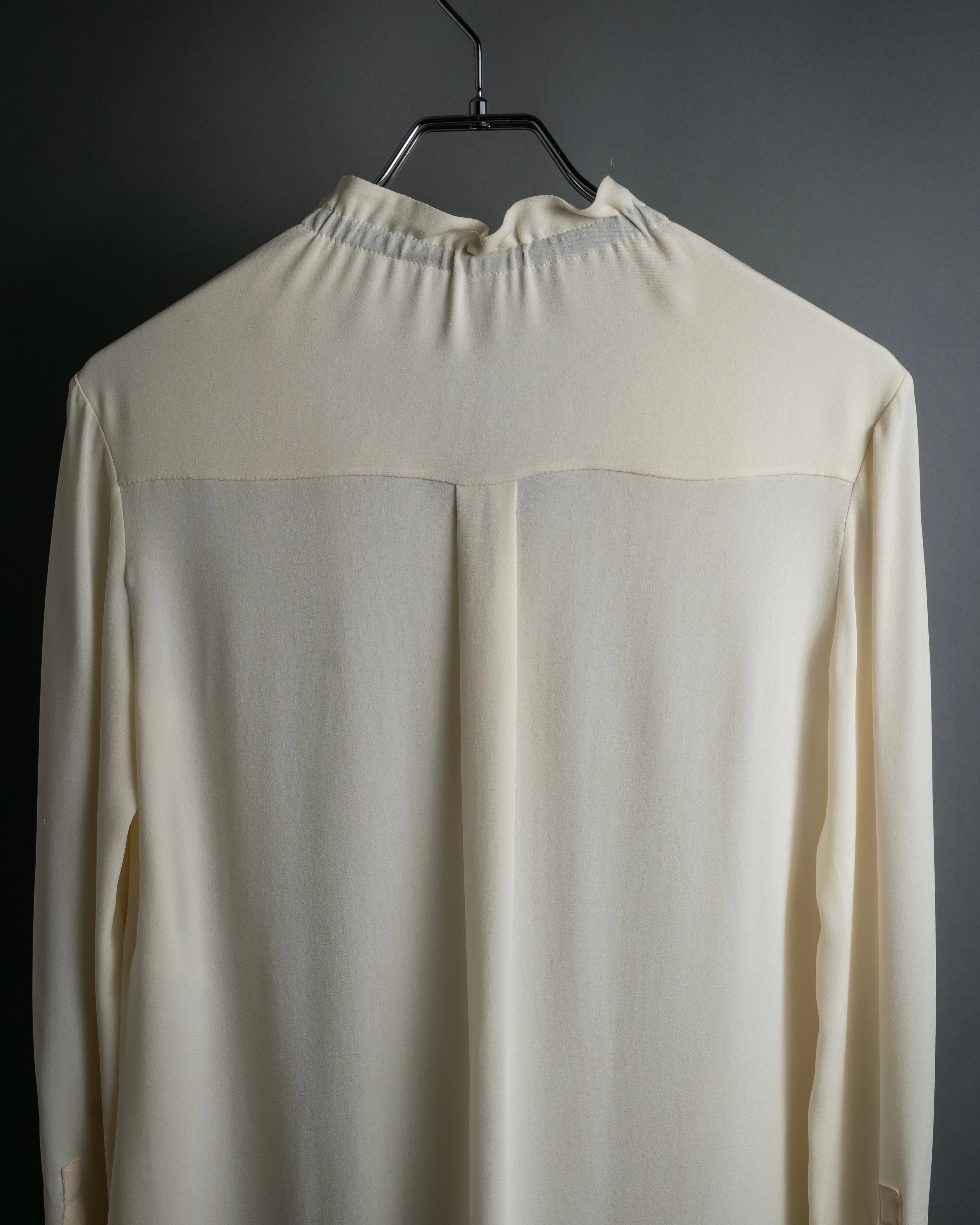 "VALENTINO" Gathered detail ribbon bow tie pullover