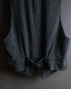 "ISSEY MIYAKE MEN" Random stripe pattern V-neck vest