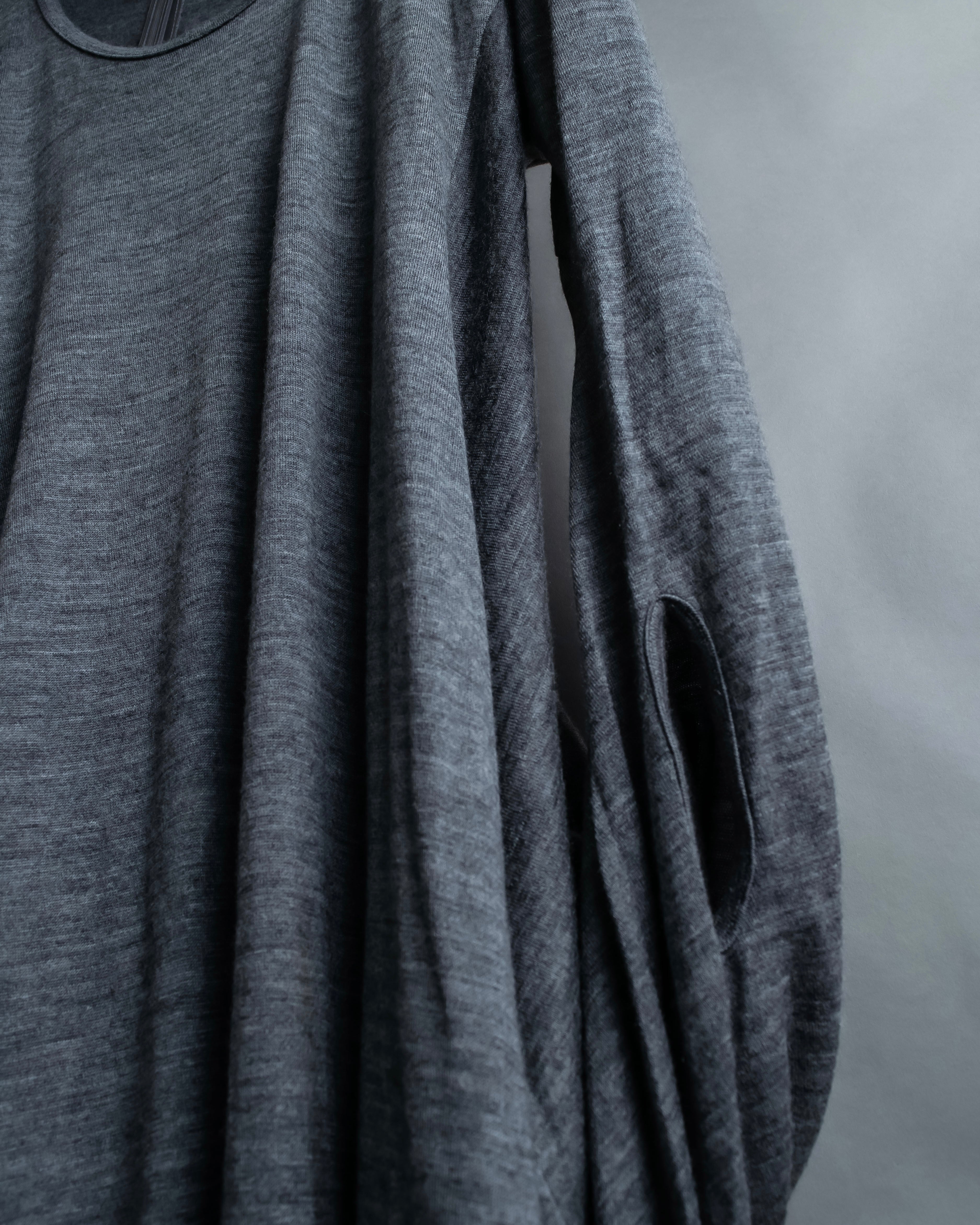 "JUNYA WATANABE COMME des GARCONS" 2008AW Collection Pieces Connected arms design knit