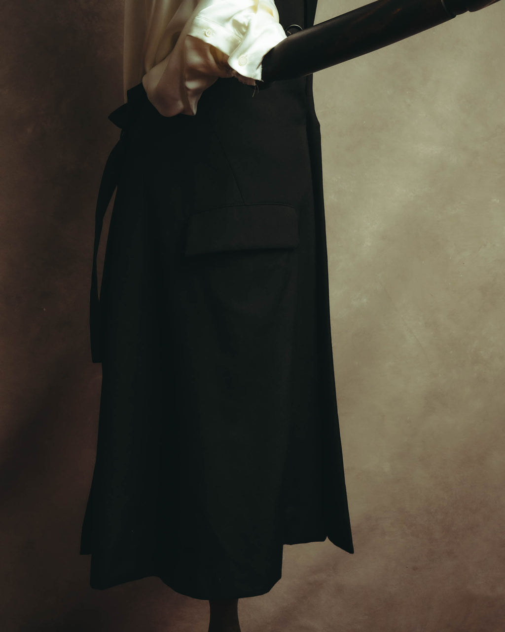 "REGULATION Yohji Yamamoto" 2022AW Sculptural sleeveless long vest