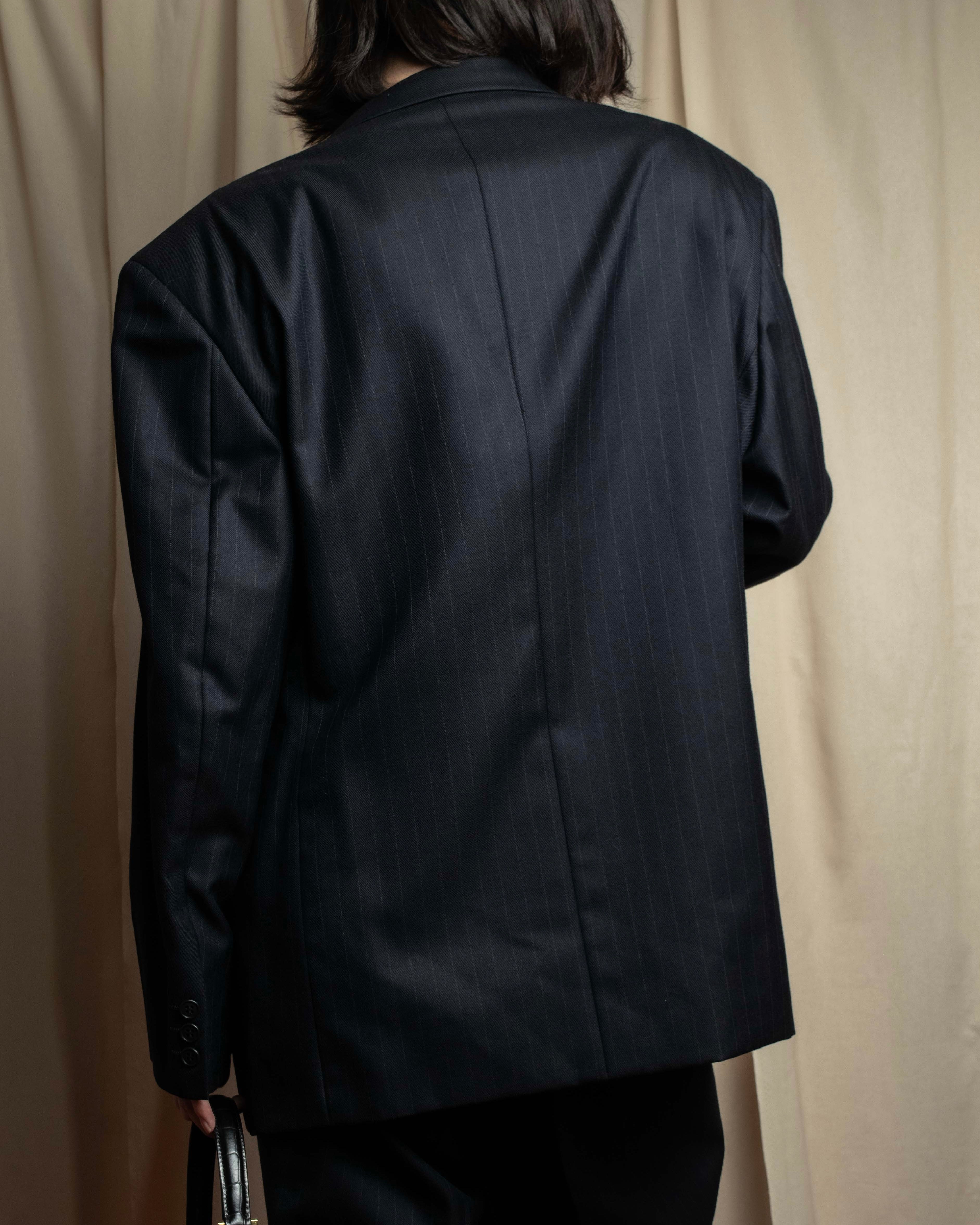 "YVES SAINT LAURENT" 00's shadow stripe pattern beautiful tailoring set up