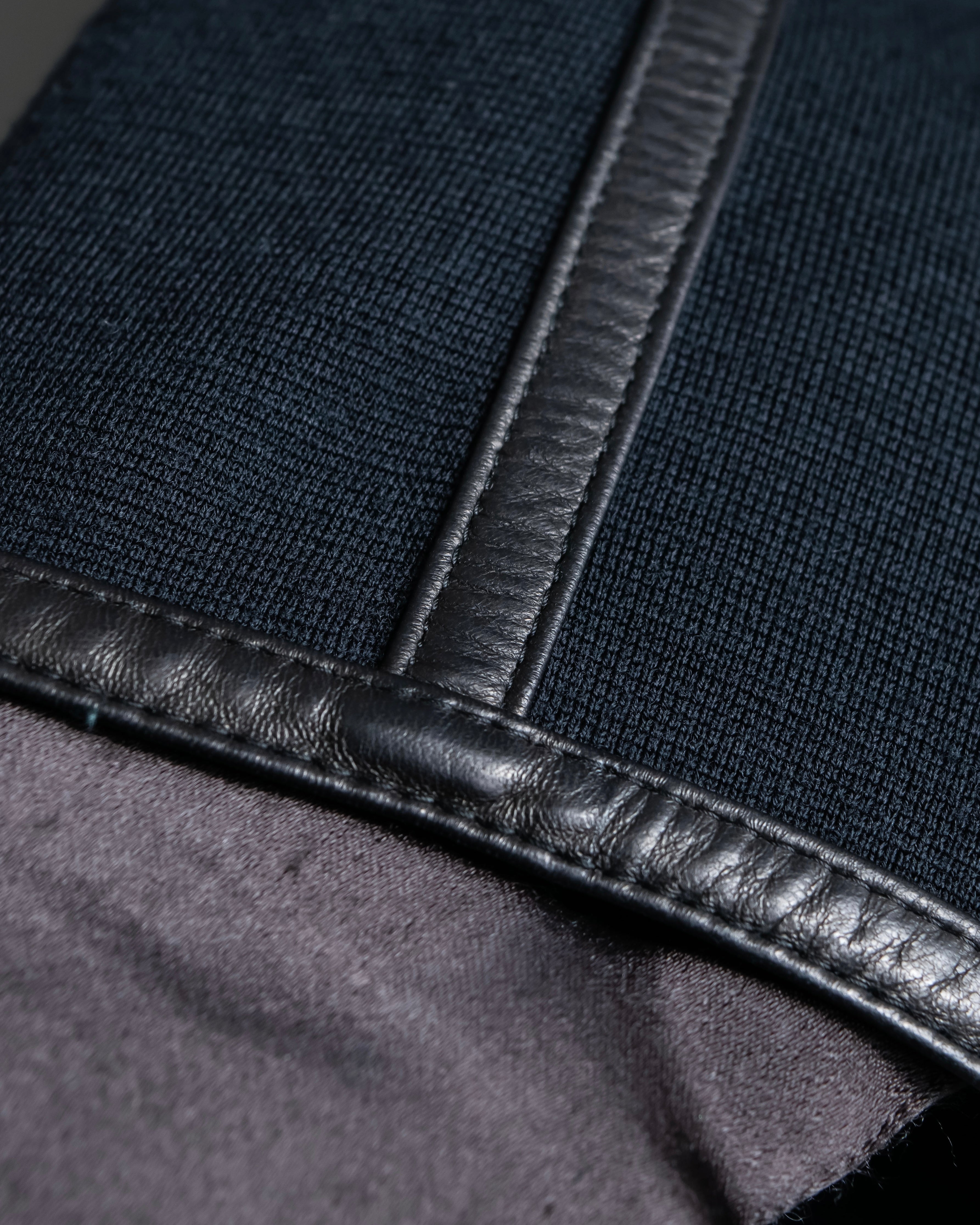 "GUCCI" Leather piping design box sleeve T-shirt