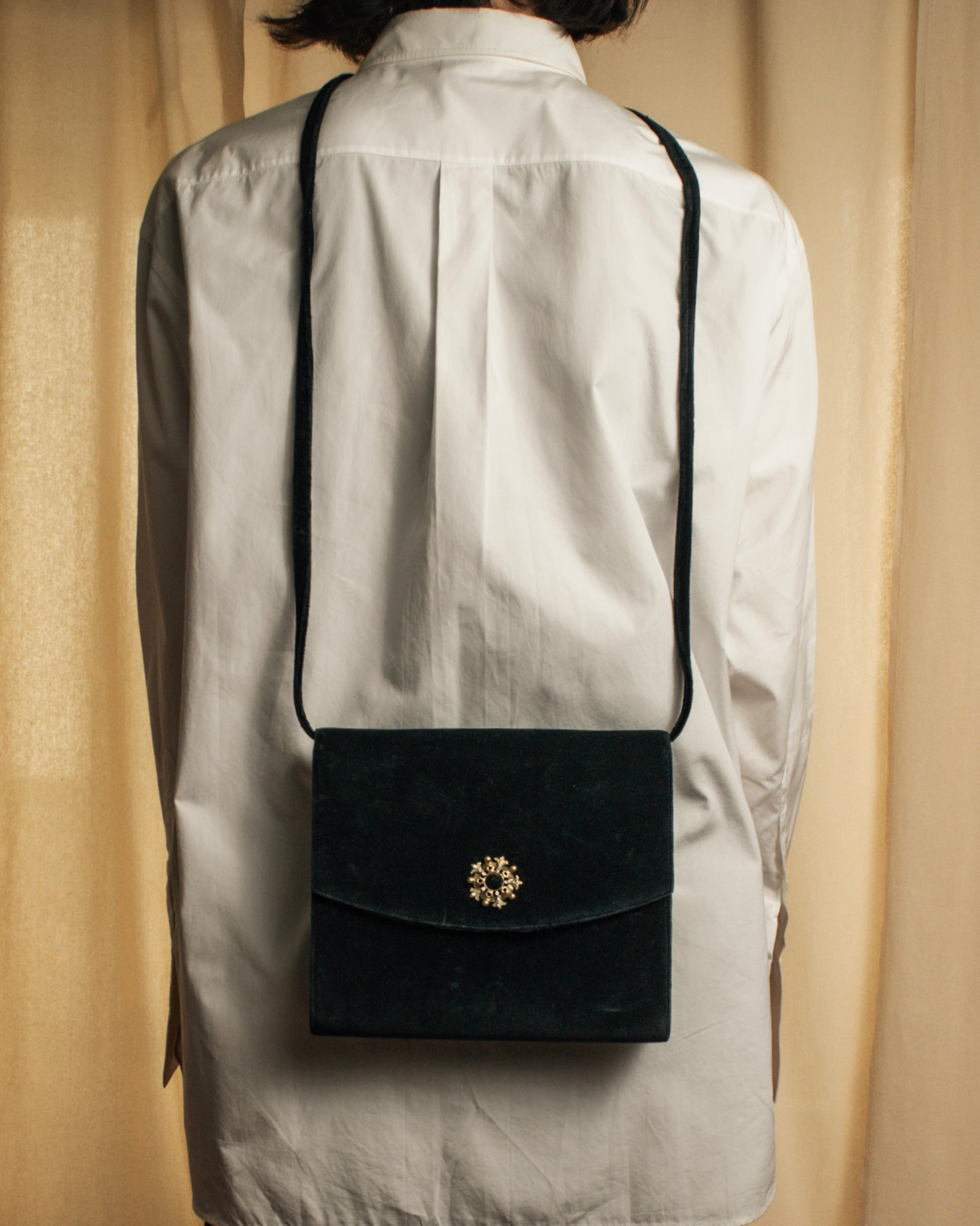 "Salvatore Ferragamo" Antique jewelry motif design velvet shoulder bag