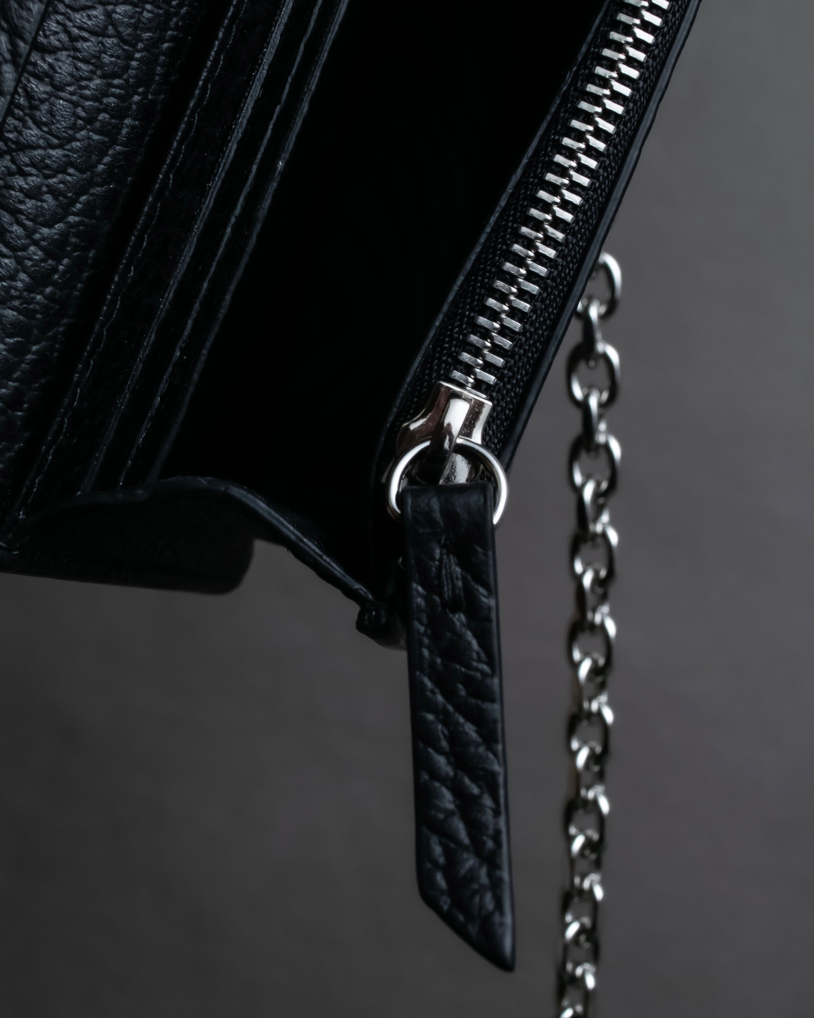 "MAISON MARGIELA" Grained leather chain wallet bag