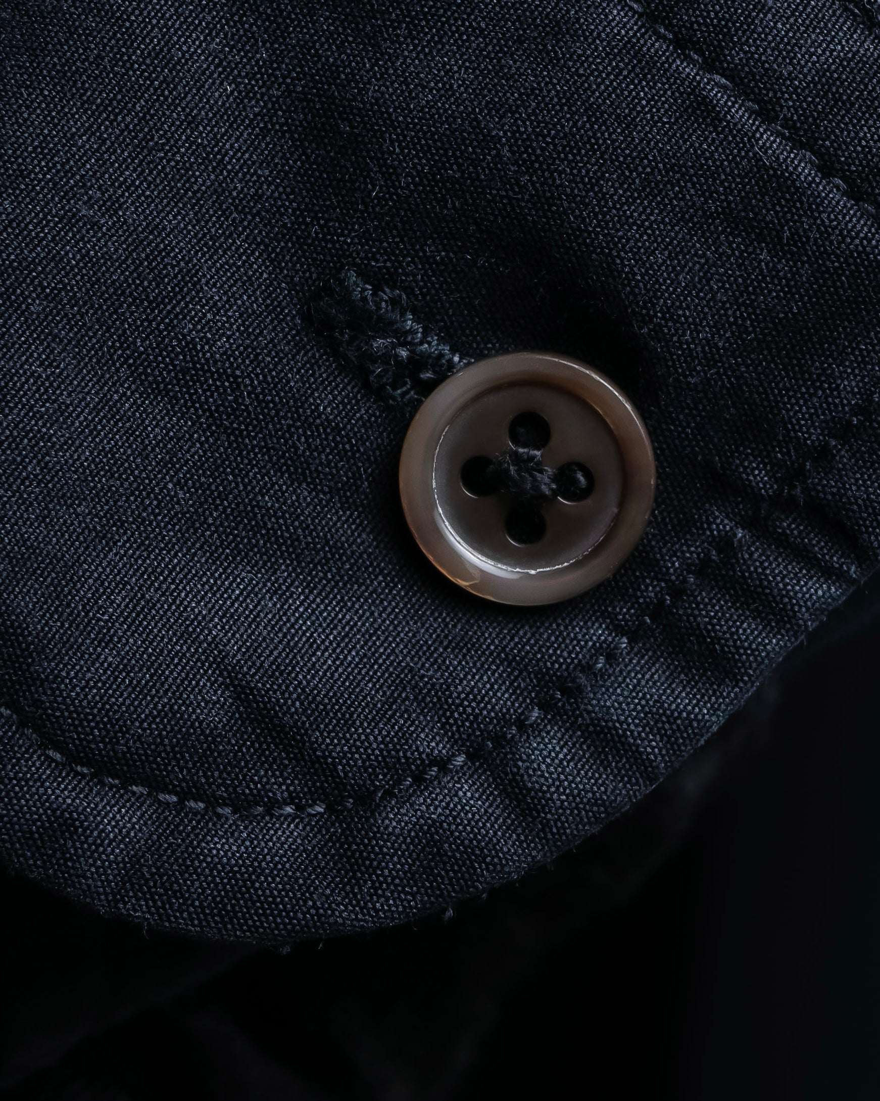 "Yohji Yamamoto COSTUME d’HOMME" Minimal detail cotton poplin black shirt