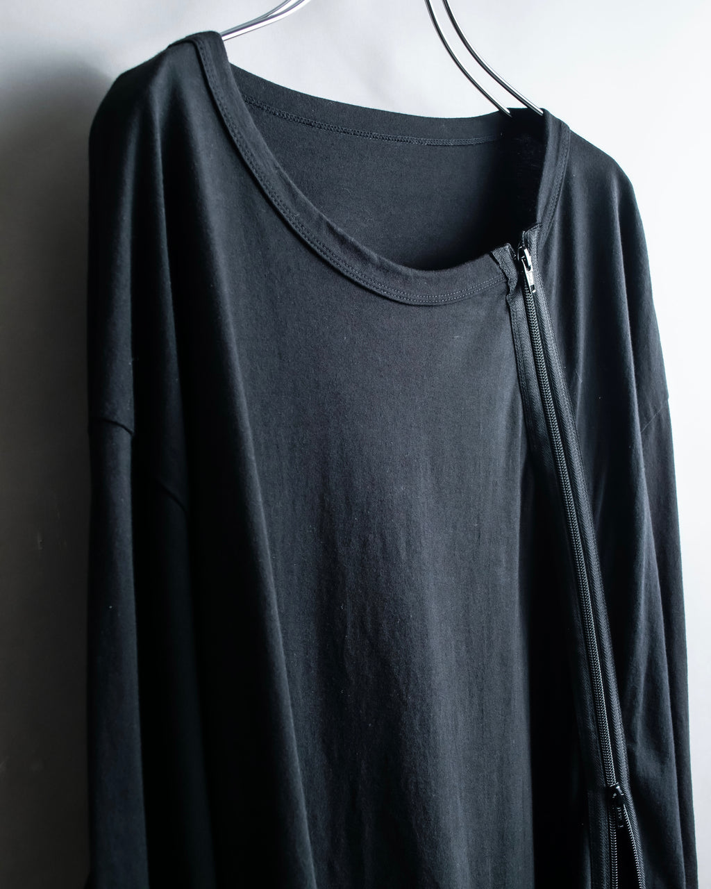 "Ground Y" Double zip design long tops
