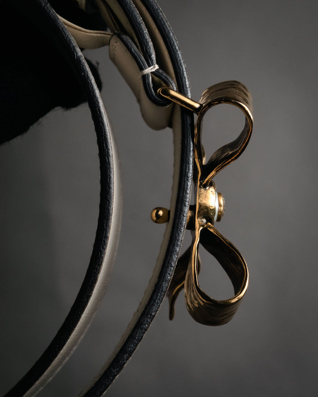 –SPECIAL– “GUCCI” Michele period Ribbon pearl embellished leather belt