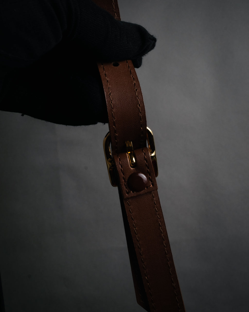 “Burberrys” 90’s Grain leather dome bag