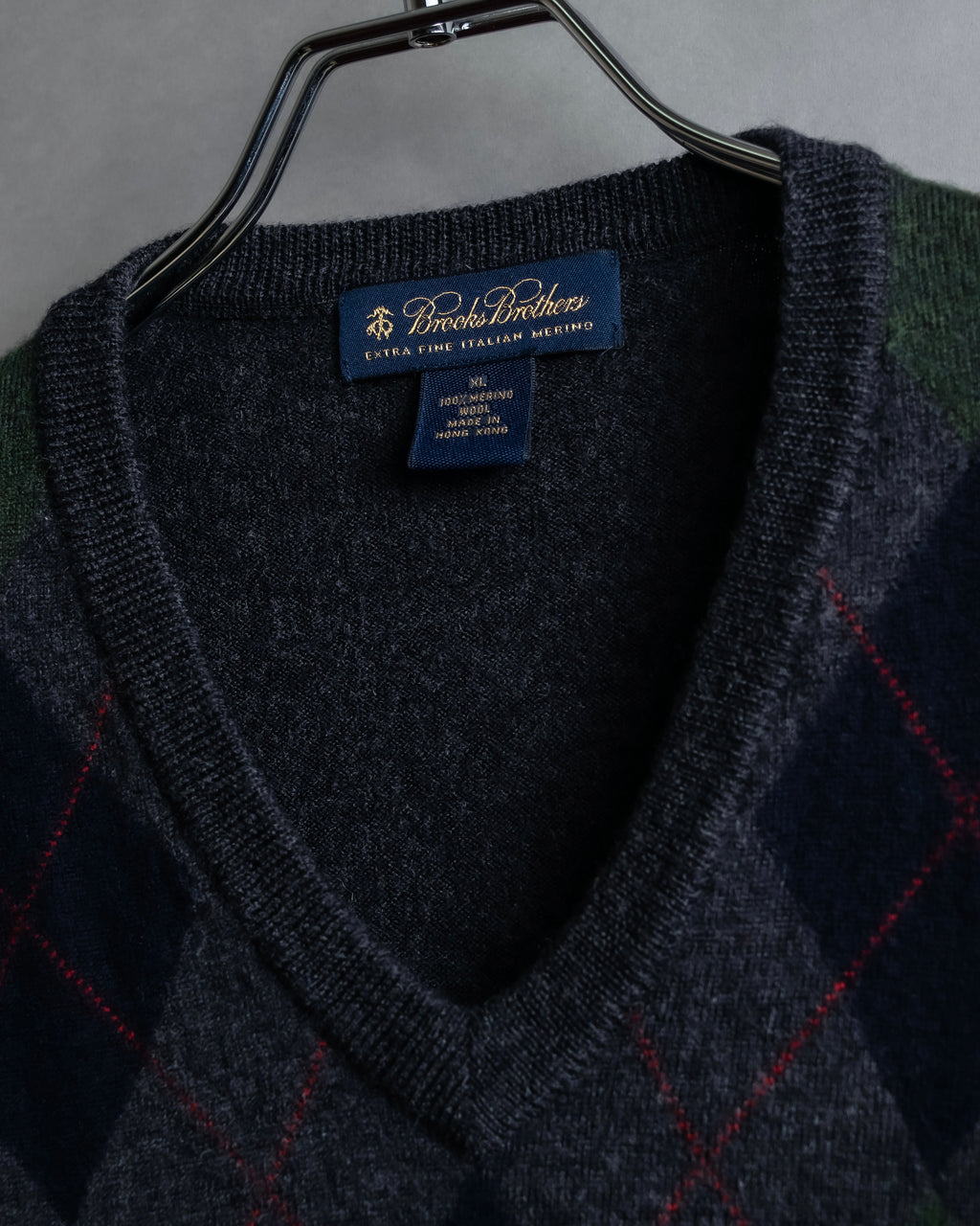 "Vintage argyle pattern knit vest"