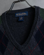 "Vintage argyle pattern knit vest"