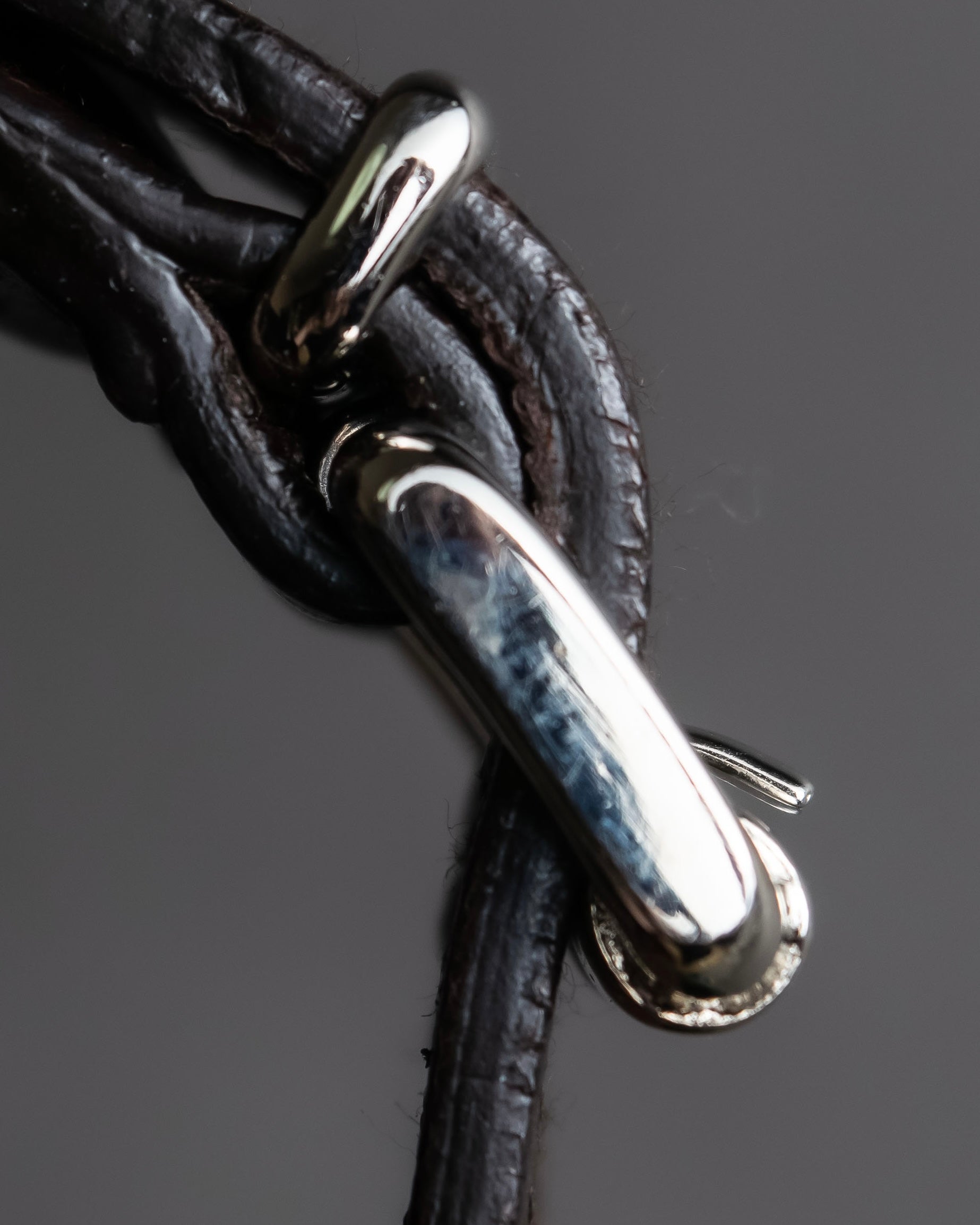 "Vintage intrecciato double buckle leather bracelet"