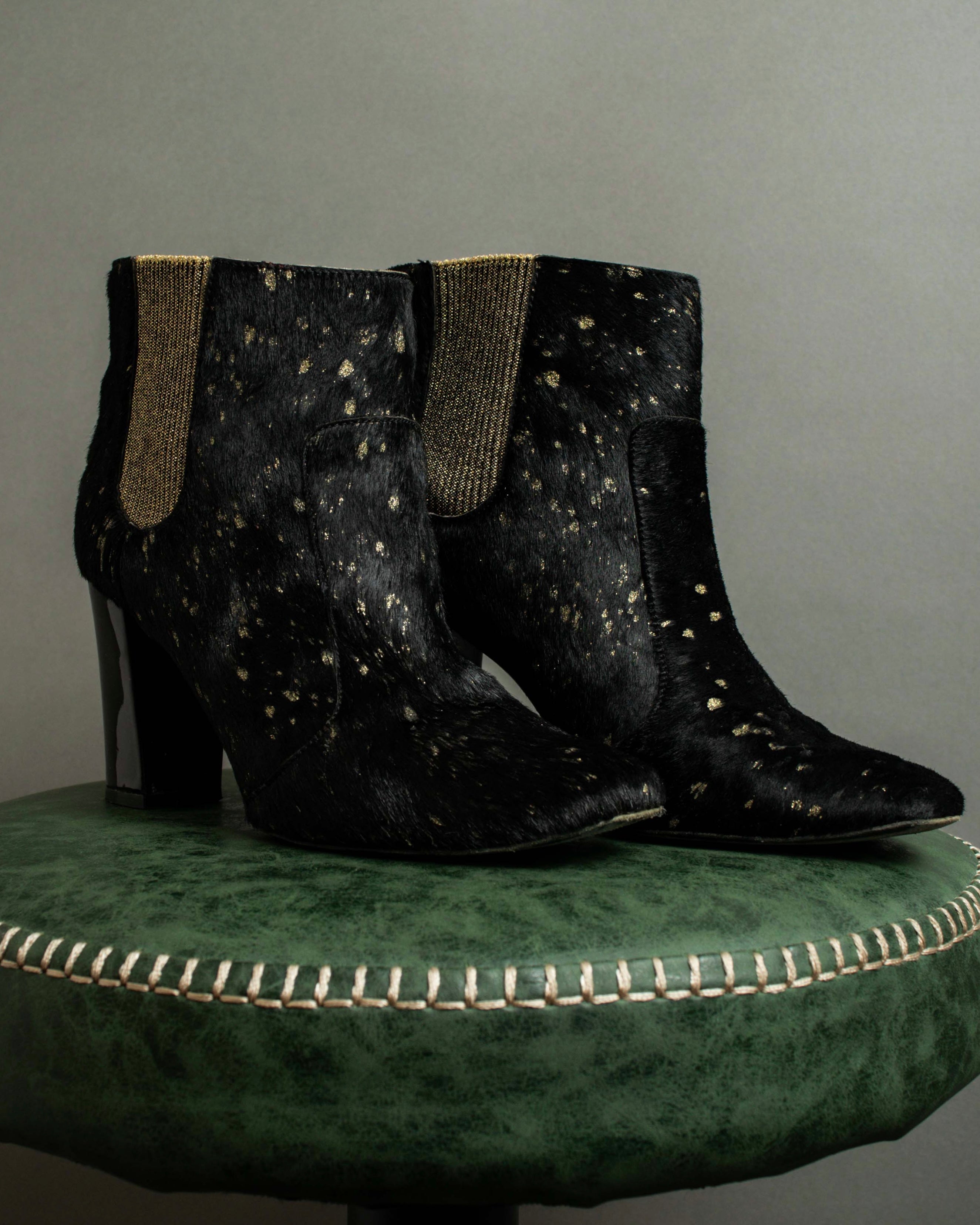 "CHANEL" Gold particle design pony leather heel boots