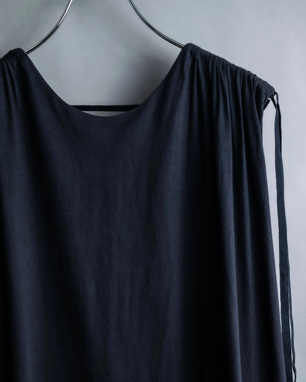 “N°21” Lace up designed no sleeves one piece